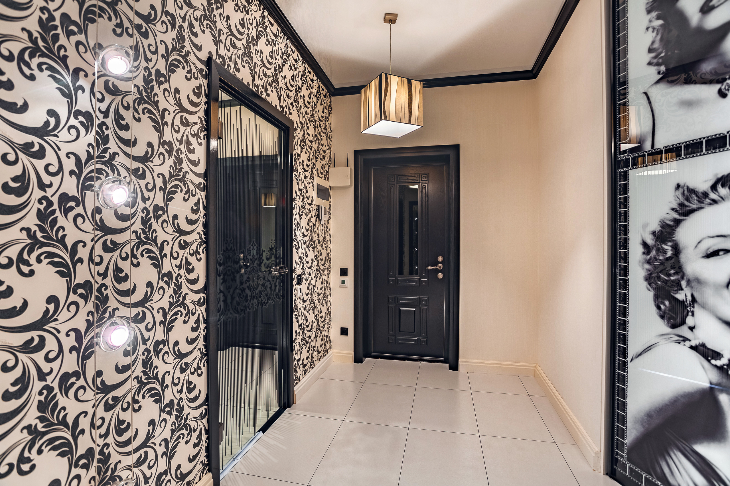 Дизайнерская квартира в стиле Мэрилин Монро. Свадебный и семейный фотограф Ворожейкин Олег. Фотографирую во Владиво