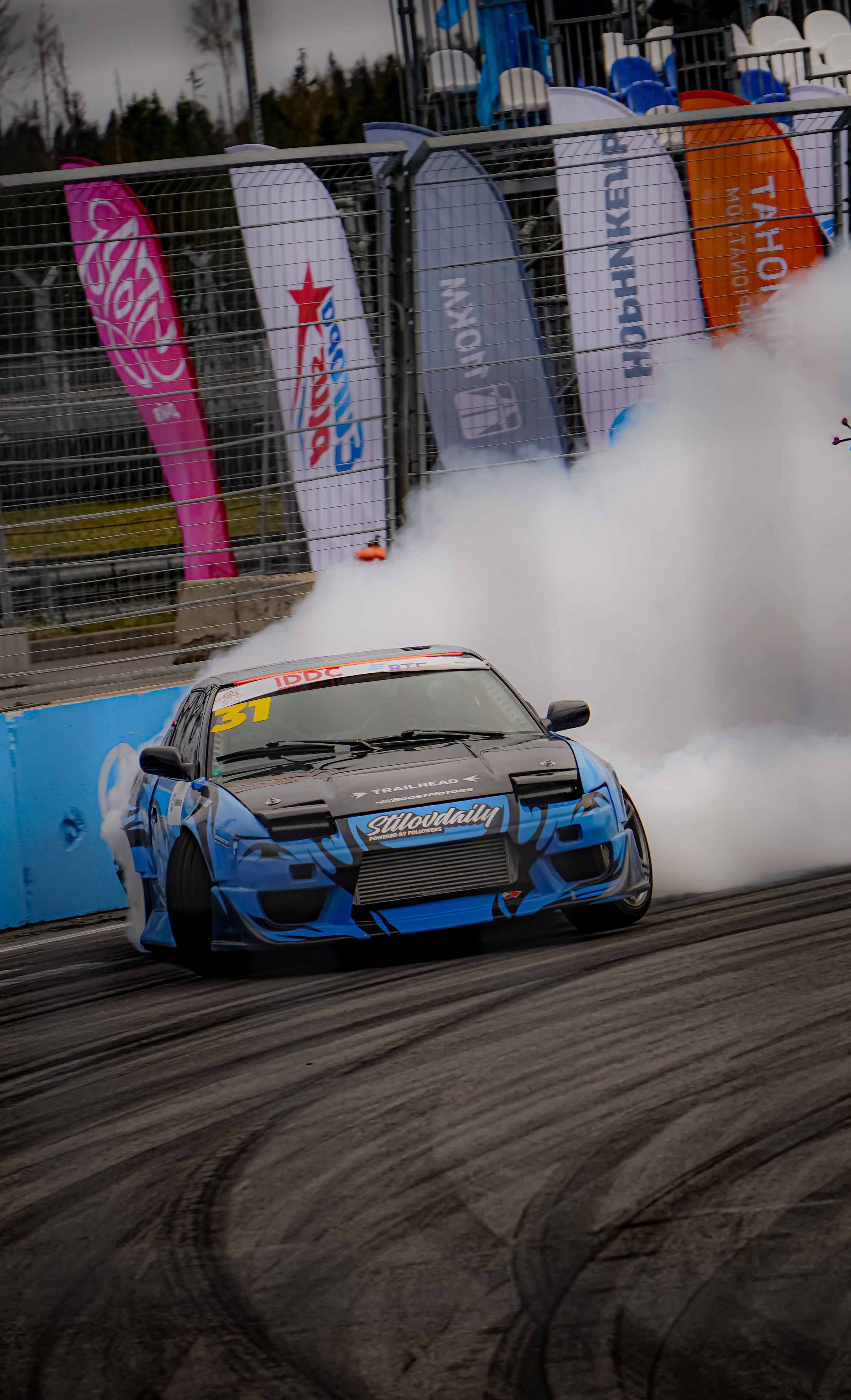 AutoWallpapers. Ма, я фотю📸