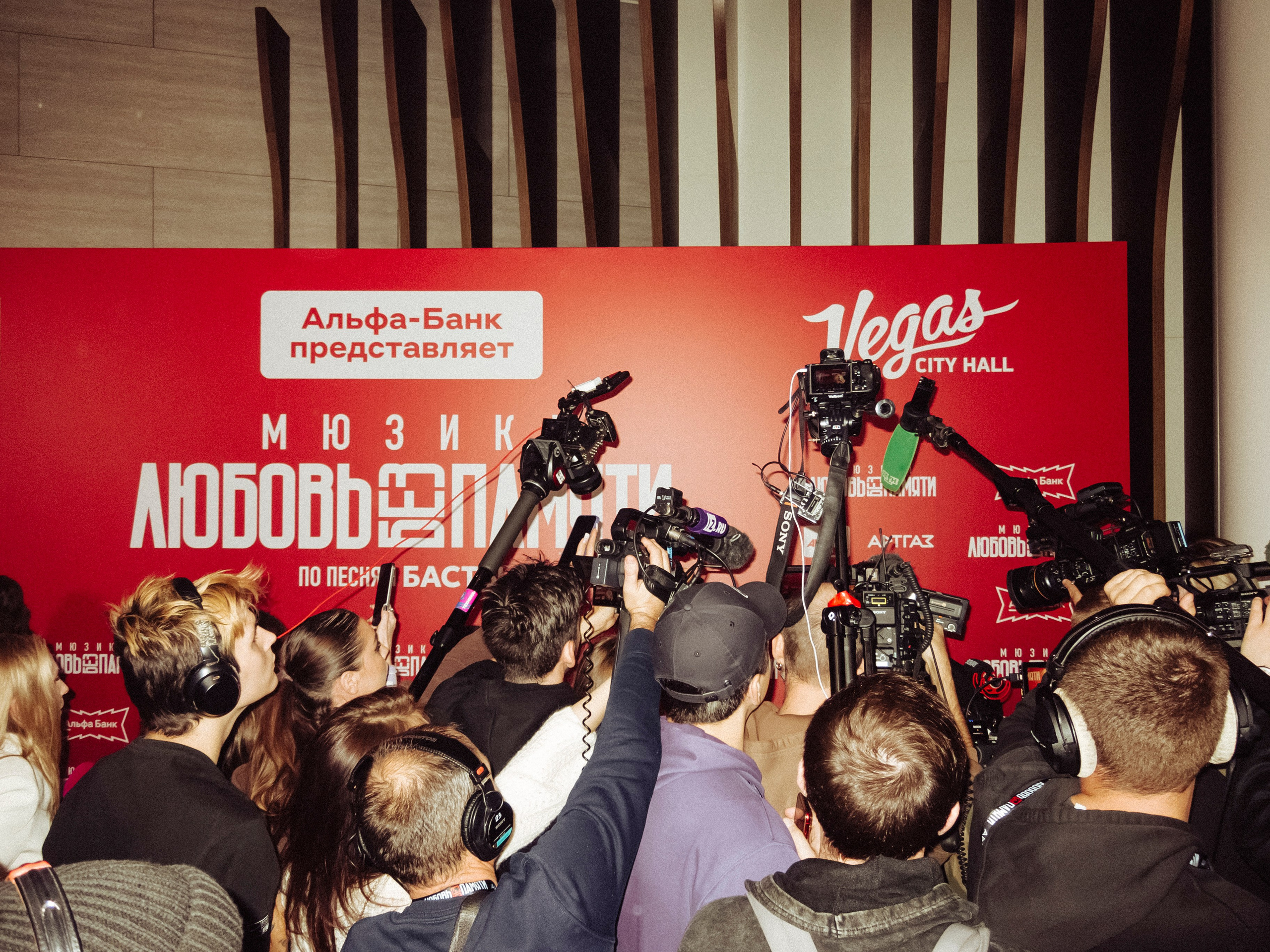 Презентация Мюзикла «Любовь без памяти». Репортажный, event, концертный и backstage фотограф из Москвы Виталий Кривцов