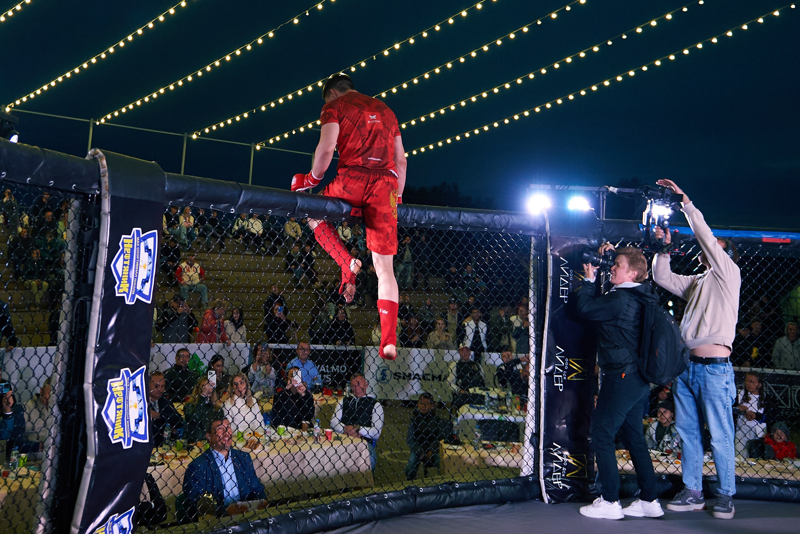 ММА. Битва на Иже-4. Спортивный репортажный фотограф в Ижевске Сергей Мерзляков