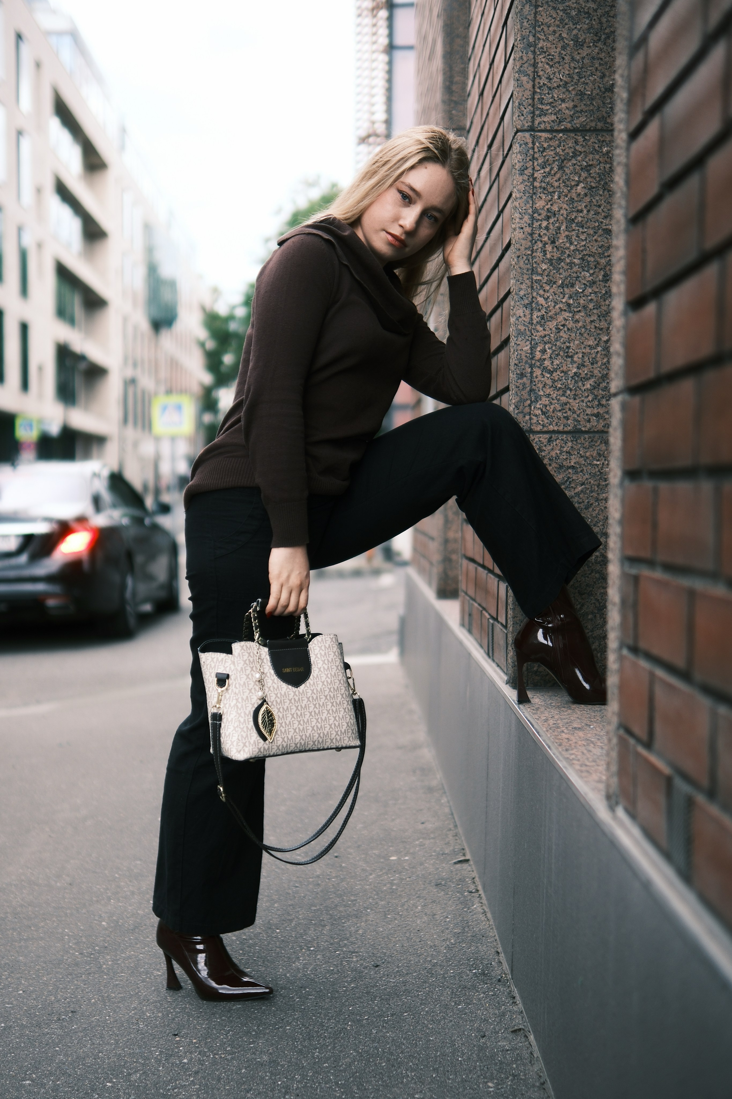 Екатерина — стрит. Фотограф в Москве Михаил Елизарьев