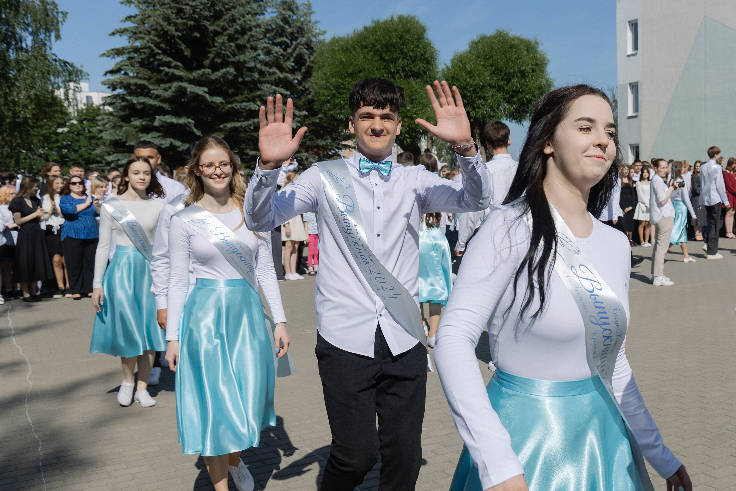 Последний звонок 2024. Свадебный фотограф в Минске/Беларуси Сергей Спиридонов