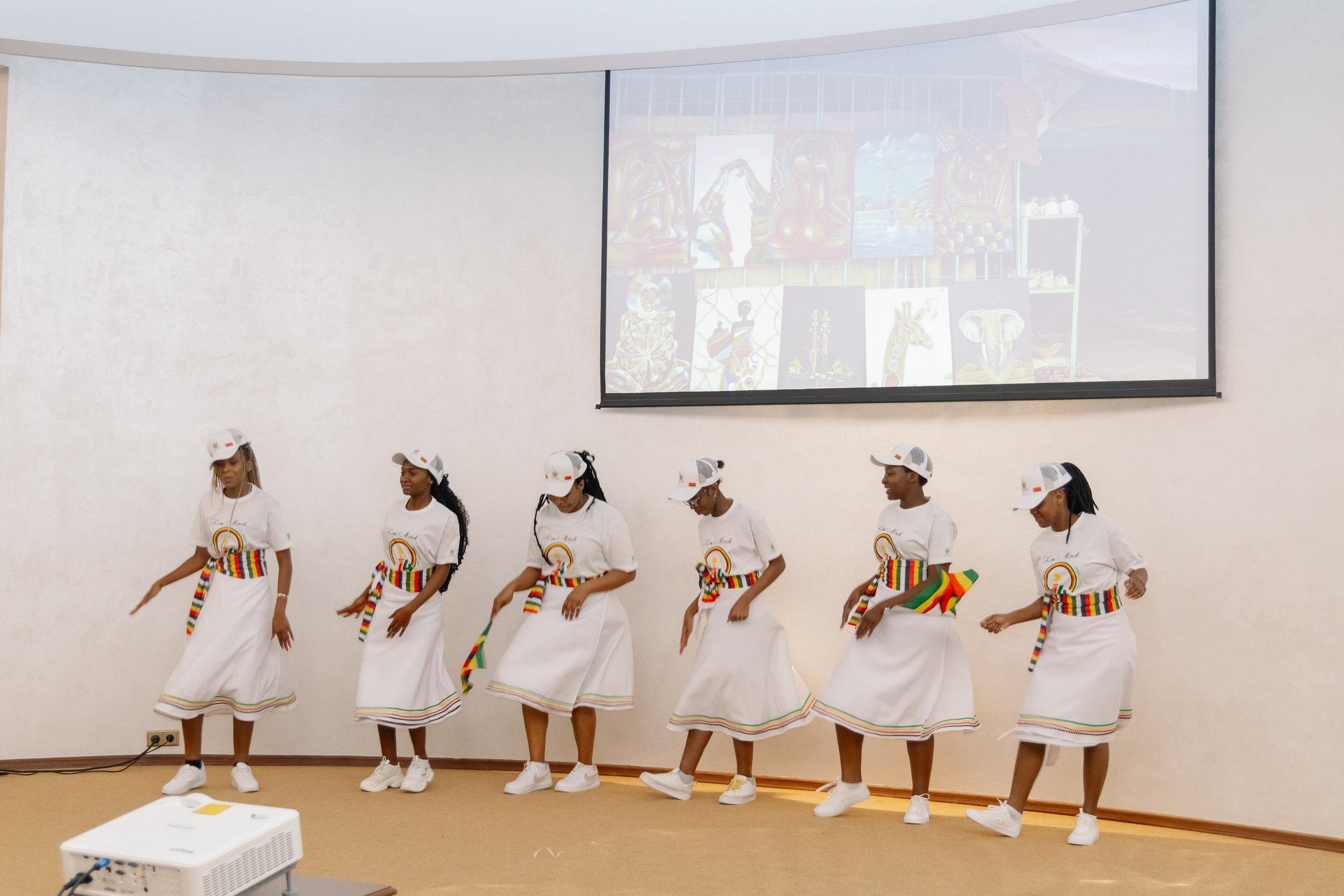 Фотосъемка делегации Посольства Зимбабве в Минске. Свадебный фотограф в Минске/Беларуси Сергей Спиридонов