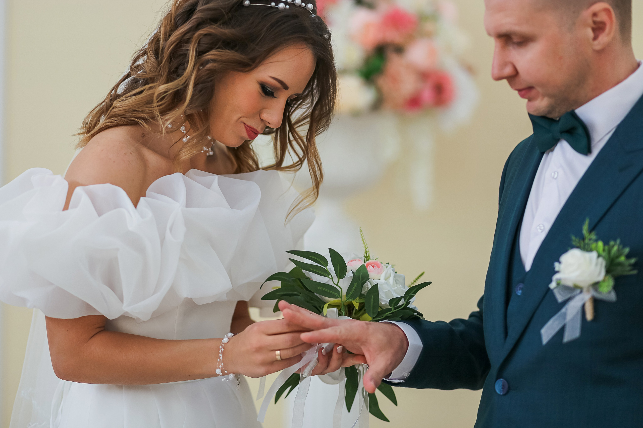 Денис и Кристина. Екатерина Хамзина