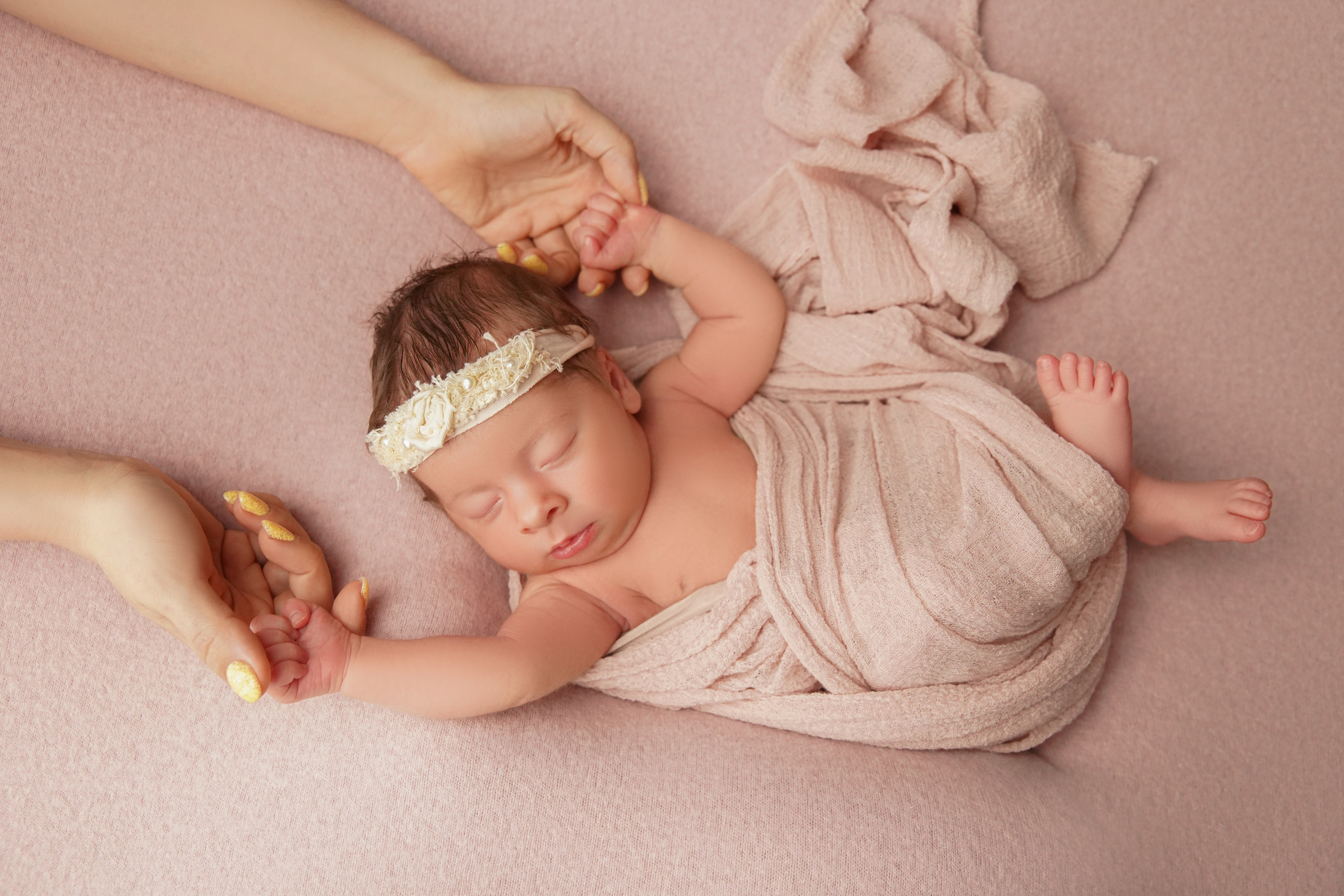 Девочки. Фотограф новорожденных. Семейный и детский фотограф в городе Сургуте