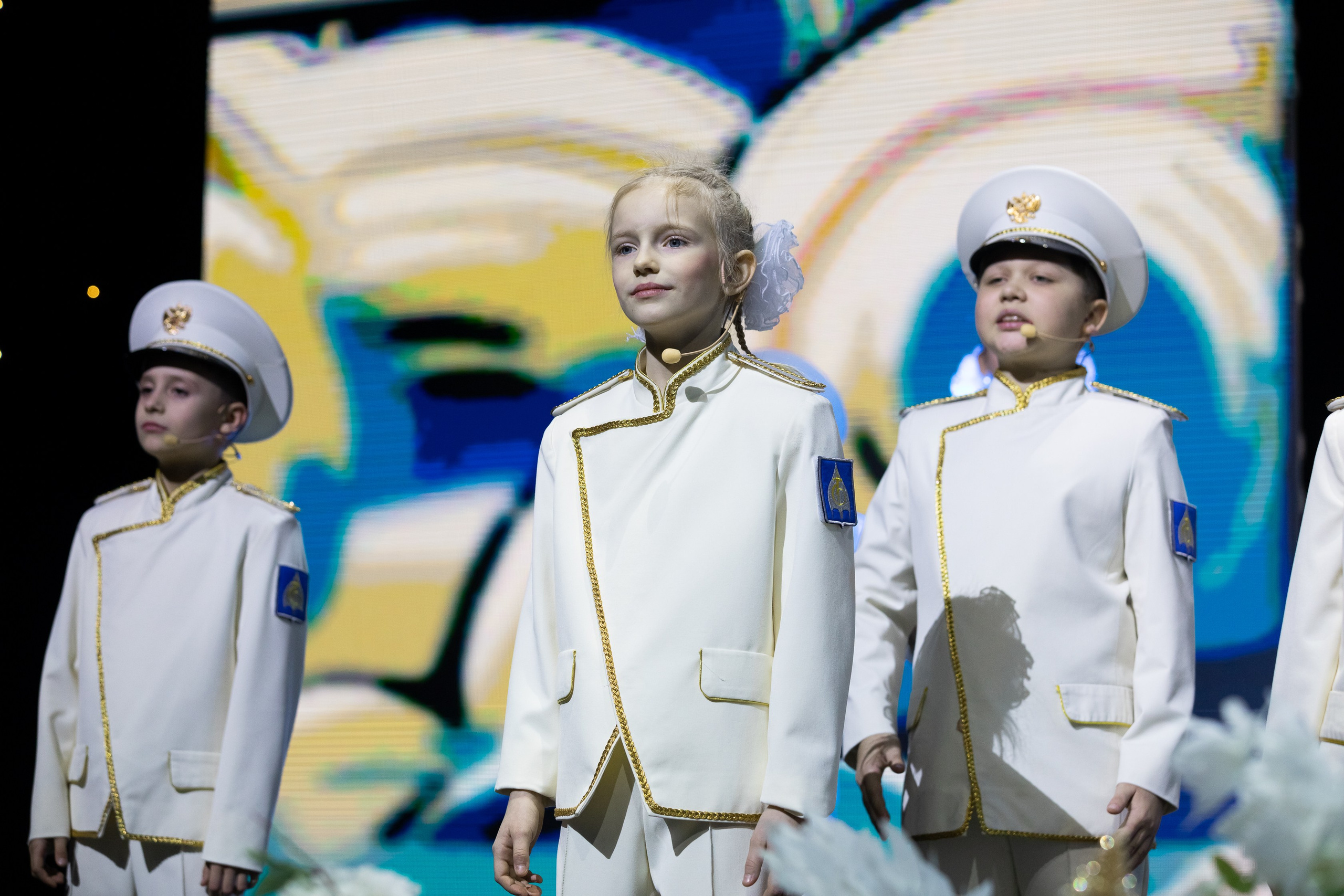 Кадетский бал. VICTOR SAPOZHNIKOV