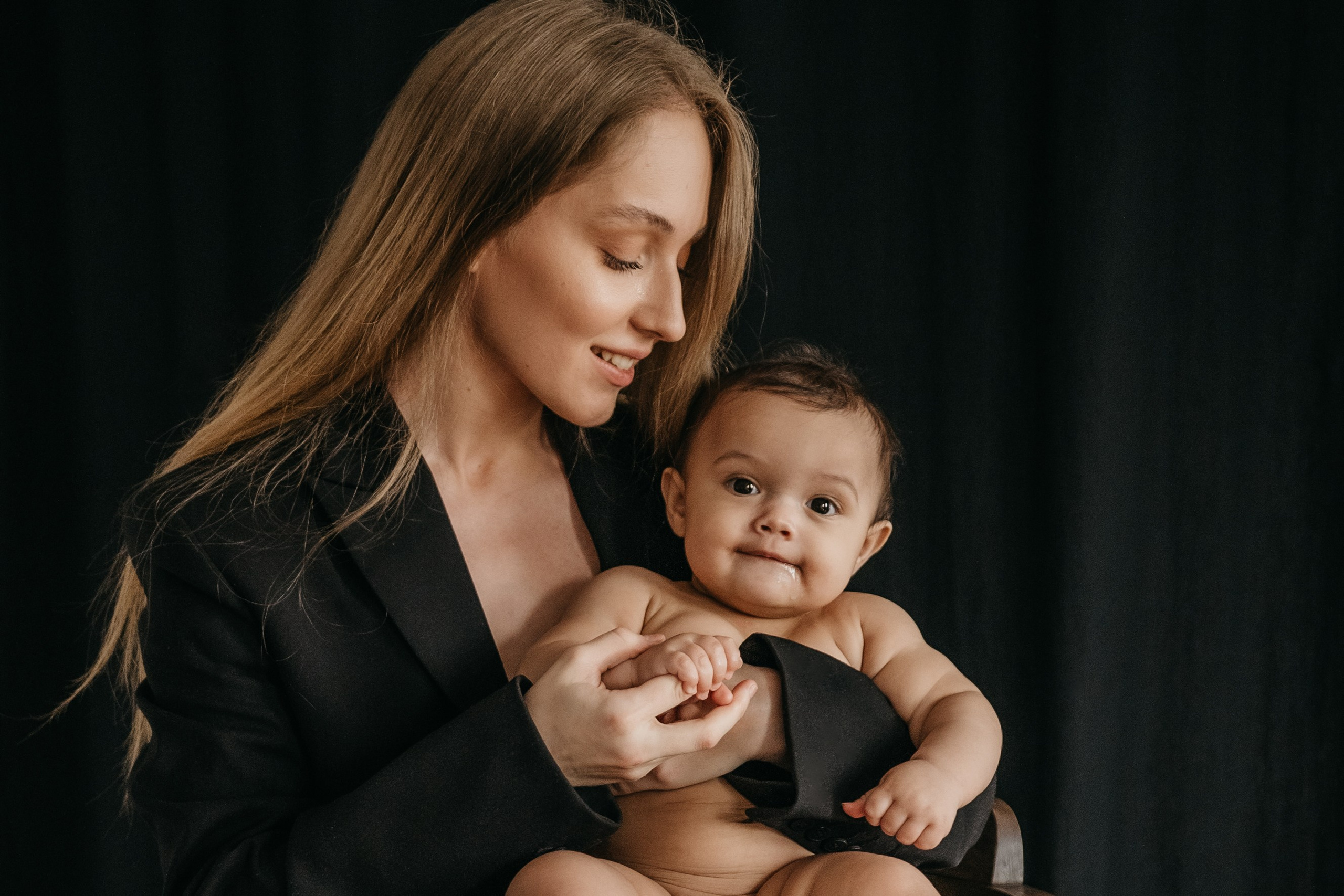 Александра и Агния. Гаврилова Настя семейный фотограф lifestyle в Москве