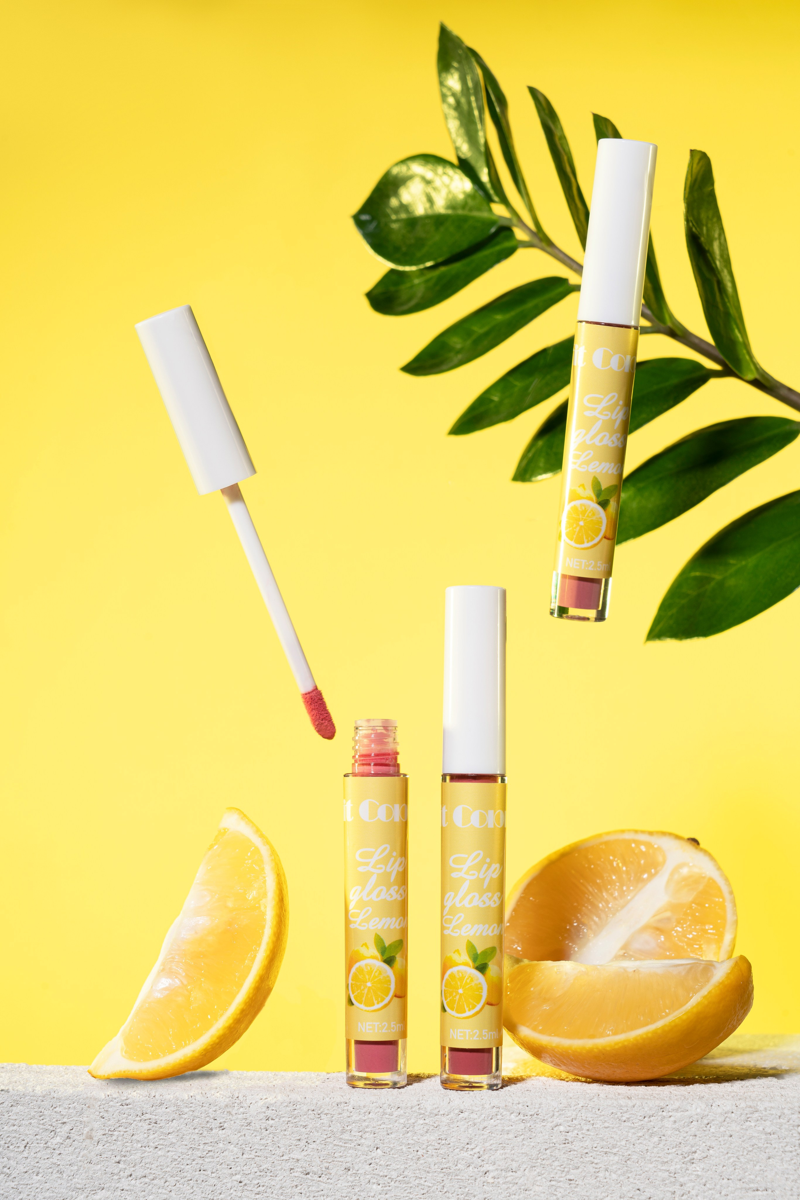 Косметика. Предметная съёмка в Москве. Предметный фотограф — Мария Кочнева