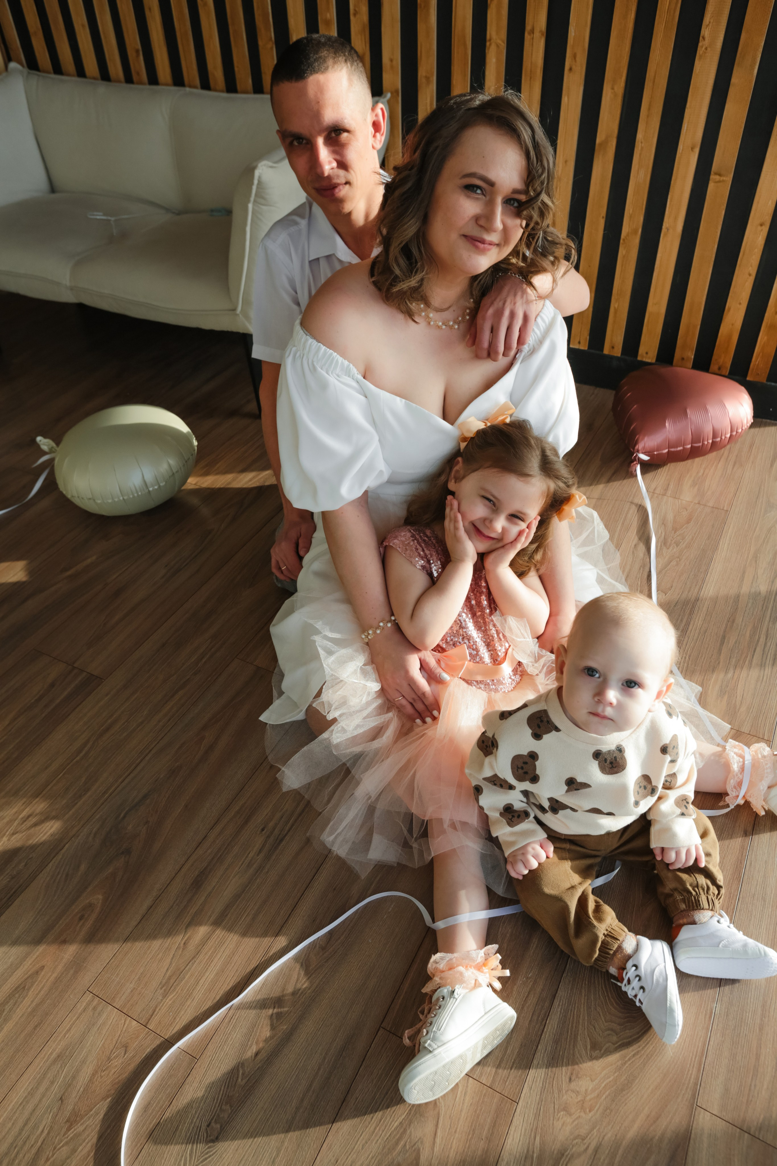 День рождения в студии. Репортажный, семейный фотограф из Нефтеюганска