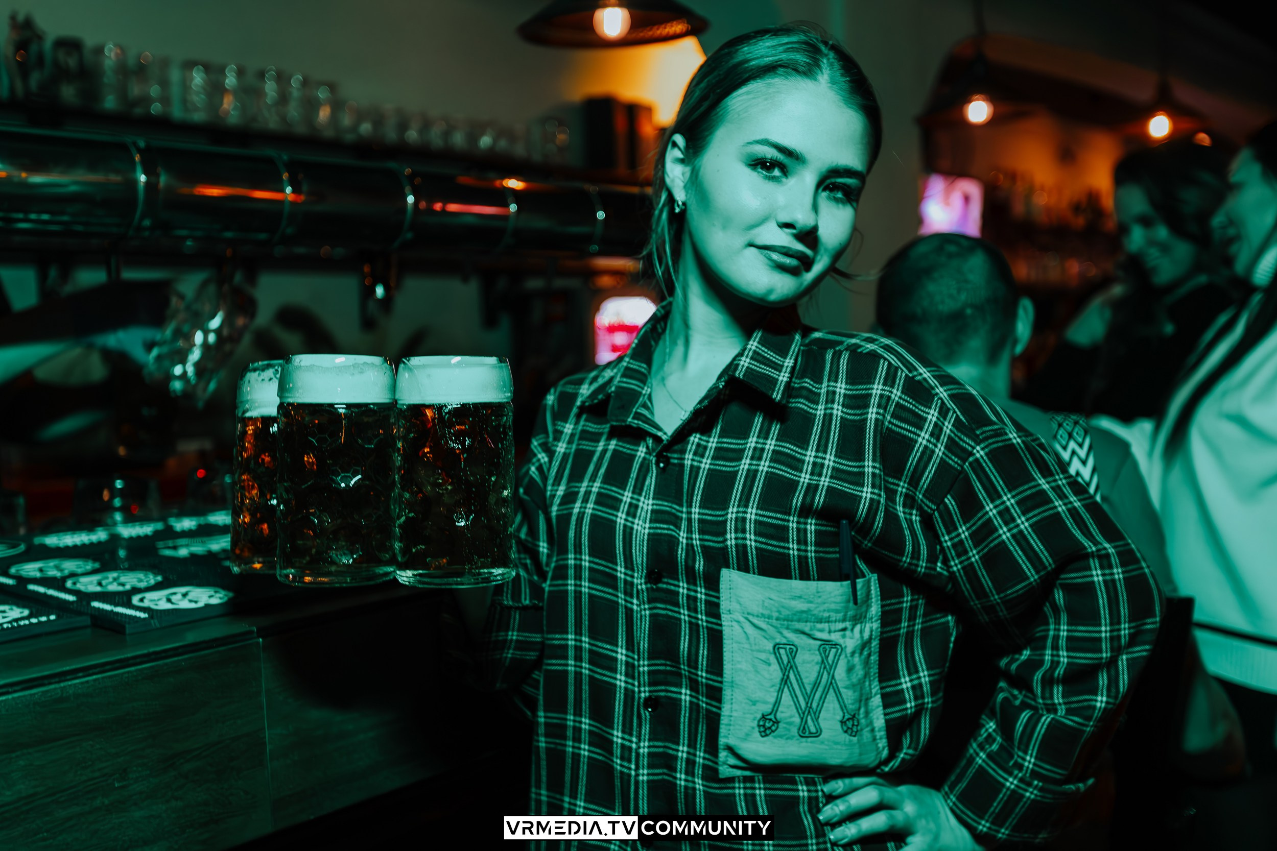 Ресторан «Мюнхен»: Часть команды — часть корабля