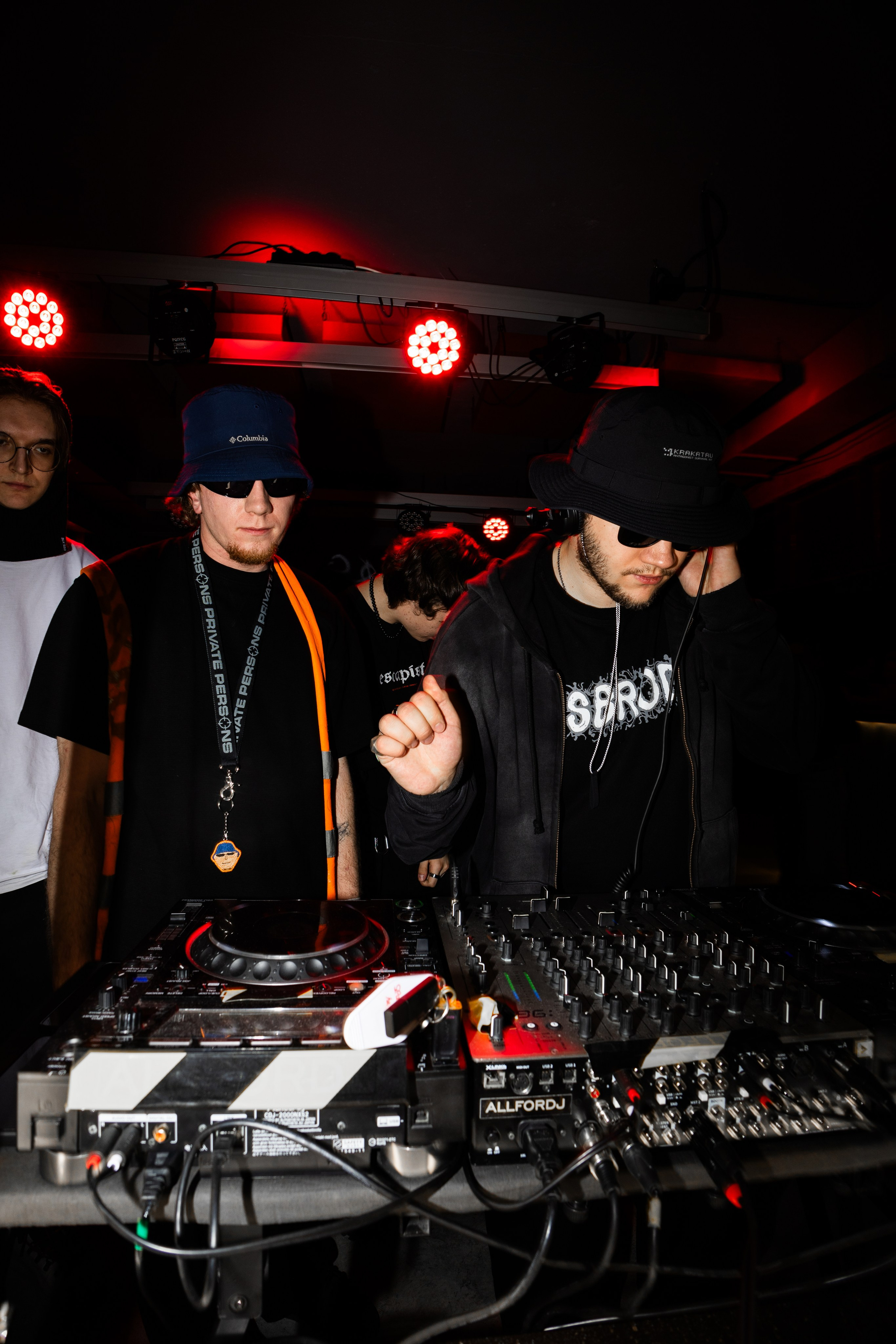 SBROD 008: КРЕПКИЙ МОТОР [ONLINE EVENT]. SBROD