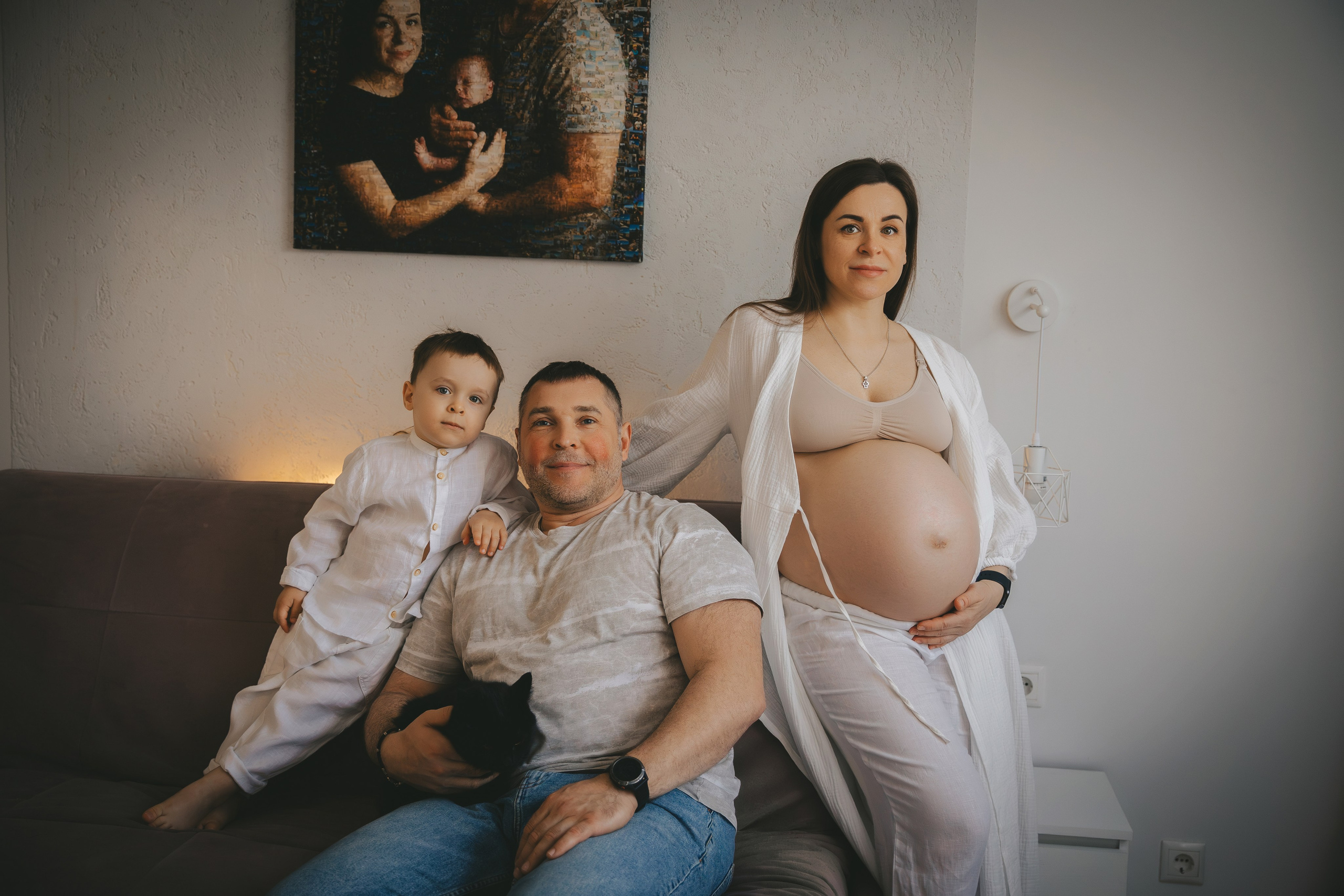 Фотосессия беременности дома с семьей. Семейный и женский фотограф в Москве Надежда Воробьева