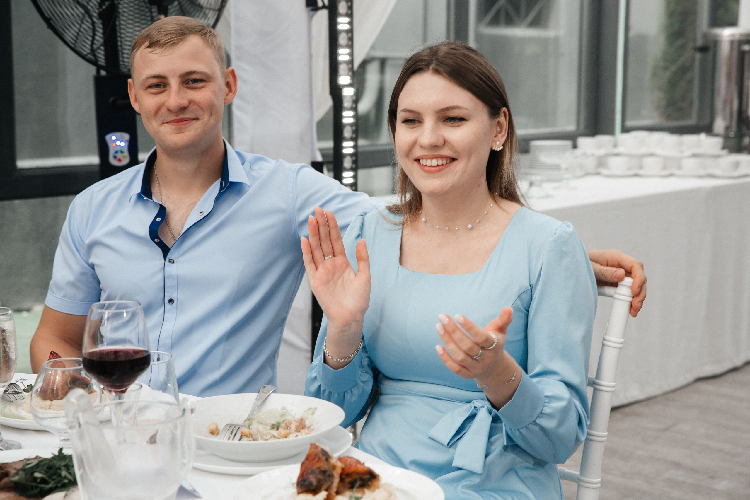 А&А — фотосессия на стадионе. Свадебный фотограф в Оренбурге Илья Володьков