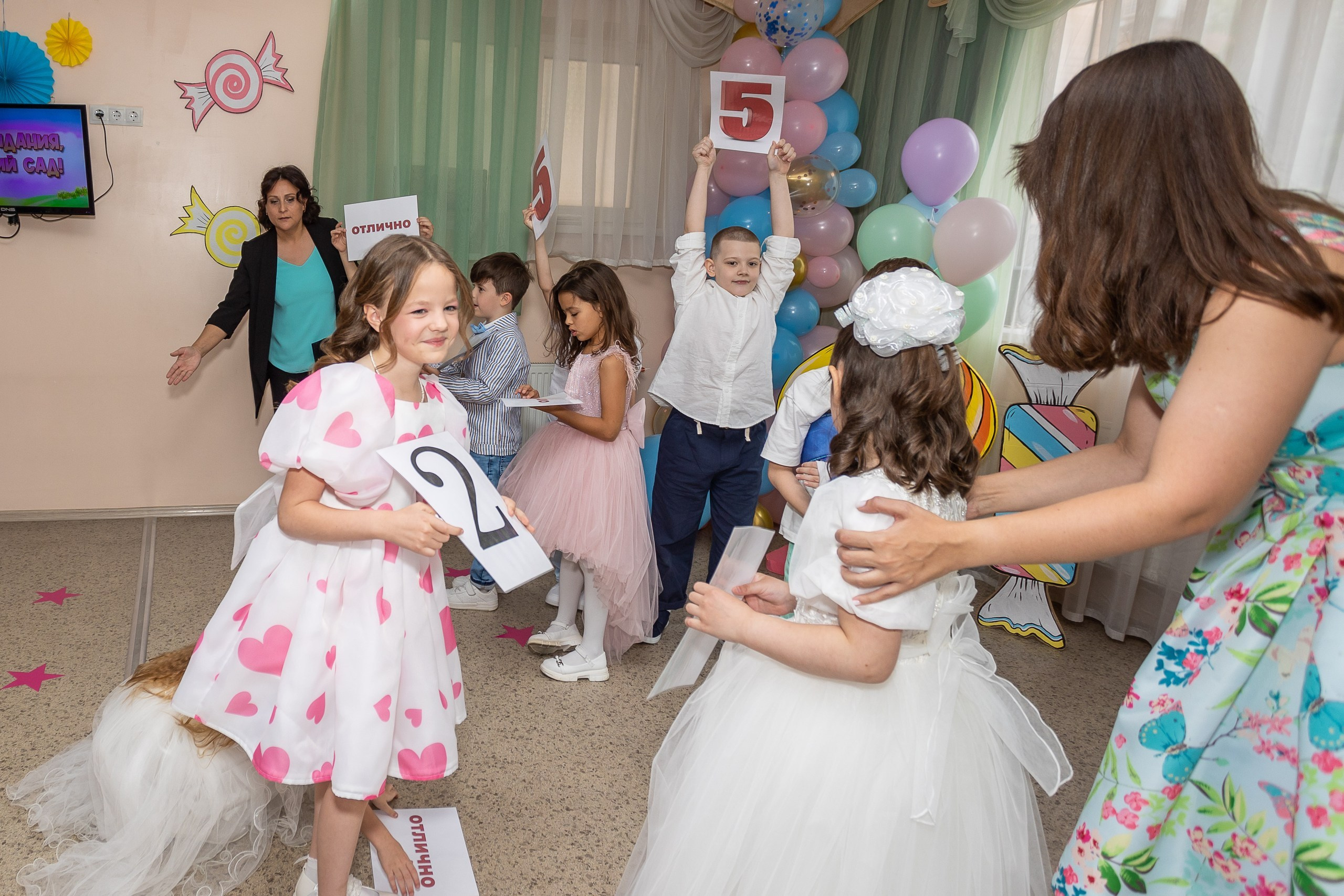 Выпускной Детский сад, 2 часа, 8000. Выпускные альбомы Майкоп, Краснодар Елена Золотарева