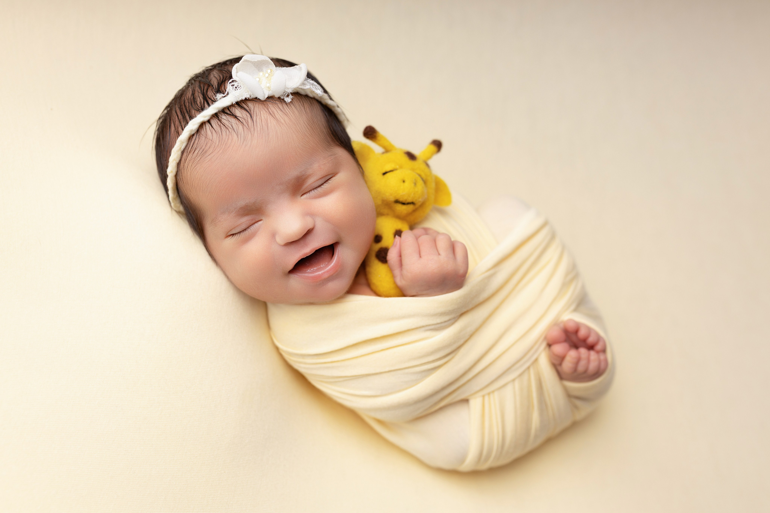 Newborn девочки. Фотограф новорожденных Модяева Ирина