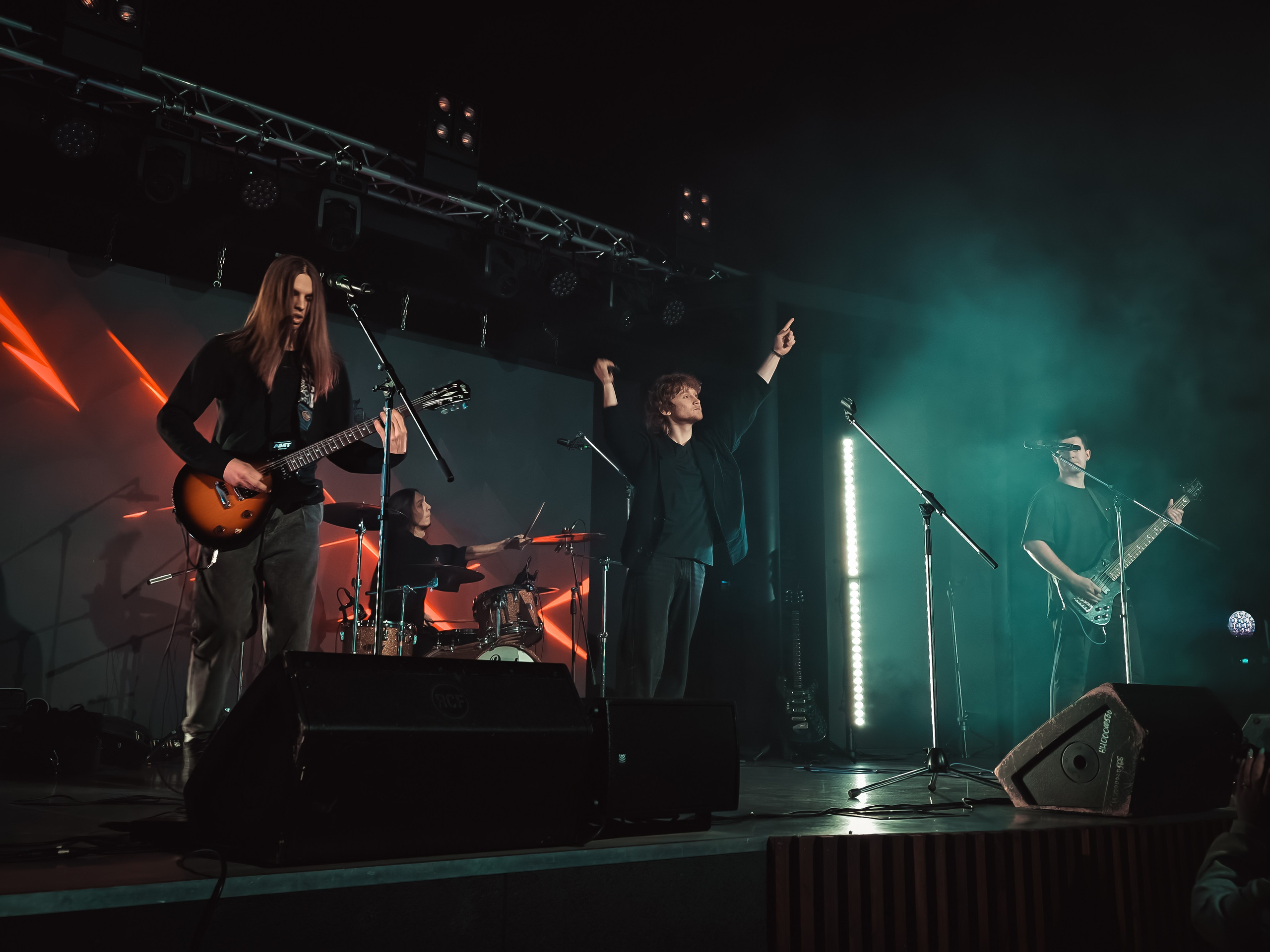 Праймал, Пилот, 05.12.2025. Фотограф Регина Крикунова г. Красноярск