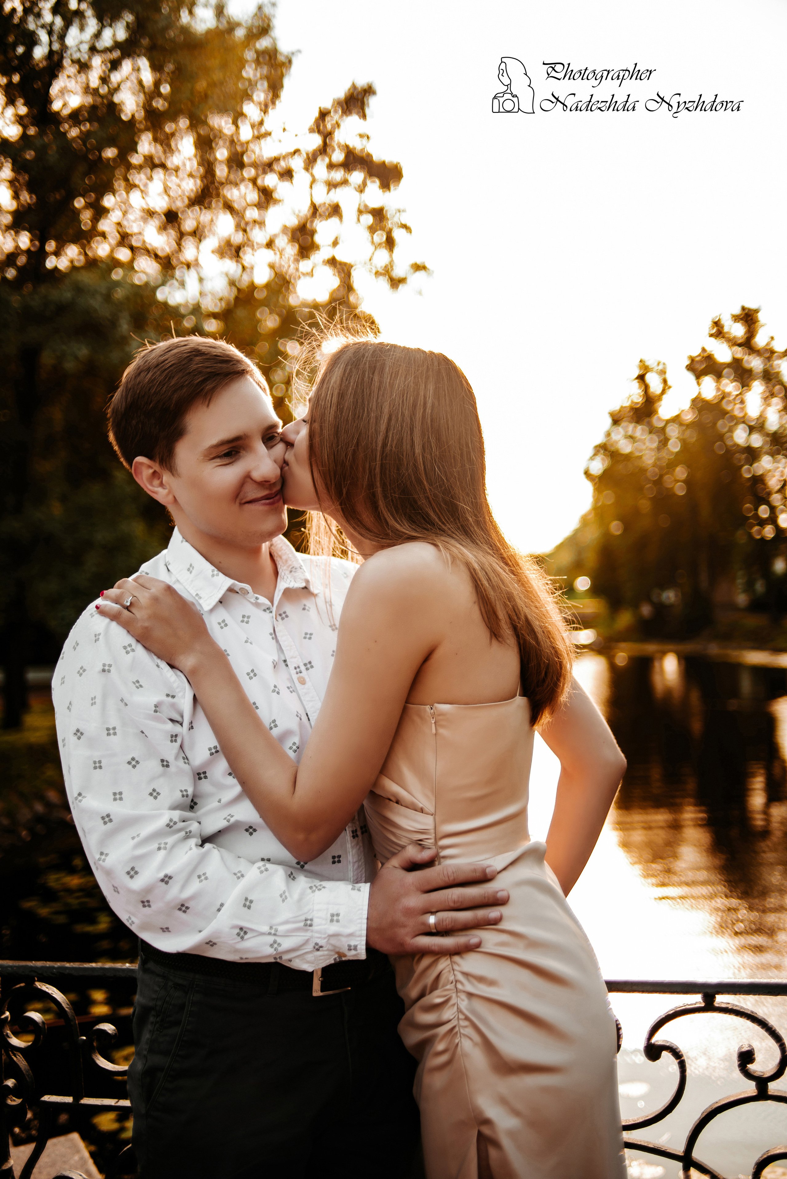 Любимая Петроградка: Анна + Никита. Свадебный фотограф в Санкт-Петербурге Надежда Нуждова