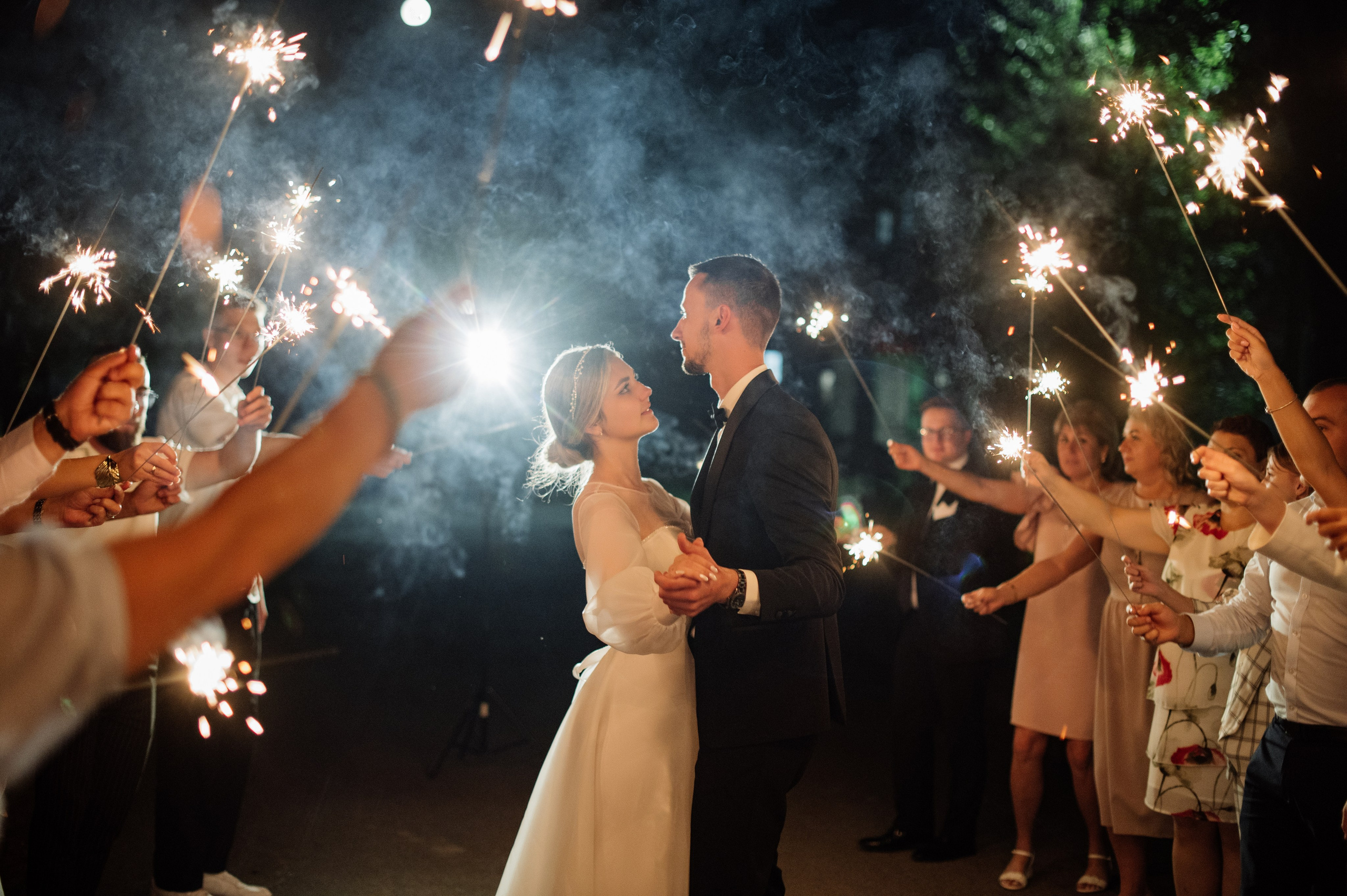 Свадебная фотосессия в Овстуге и Дятьково. Свадебный и репортажный фотограф видеограф Брянск/Москва