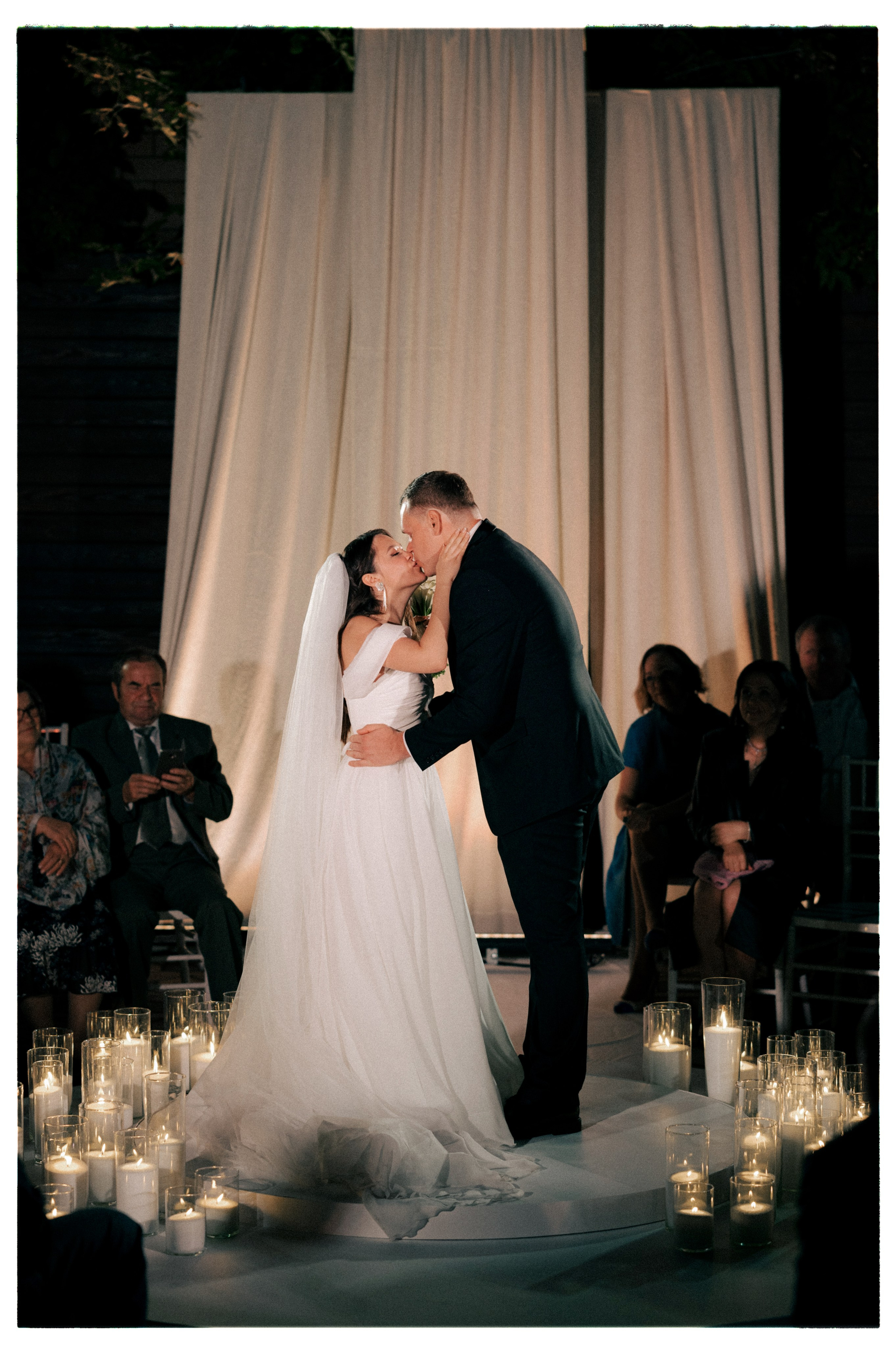 ЛЮБОВЬ КРАСНА. Свадебный и семейный фотограф Никита Корохов