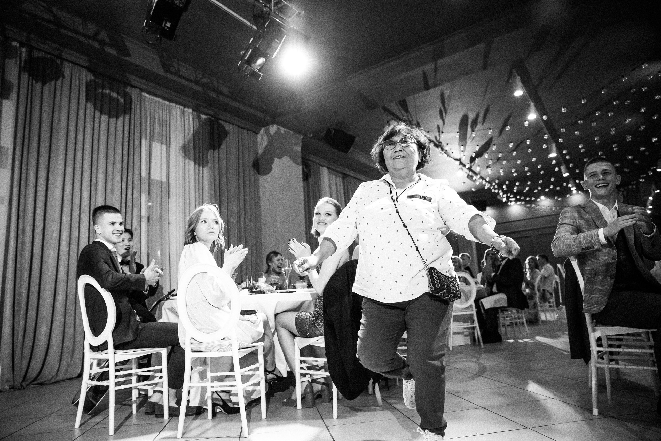 2023-06-23 Выпускной МБОУ СОШ № 10. Фотограф в Красноярске