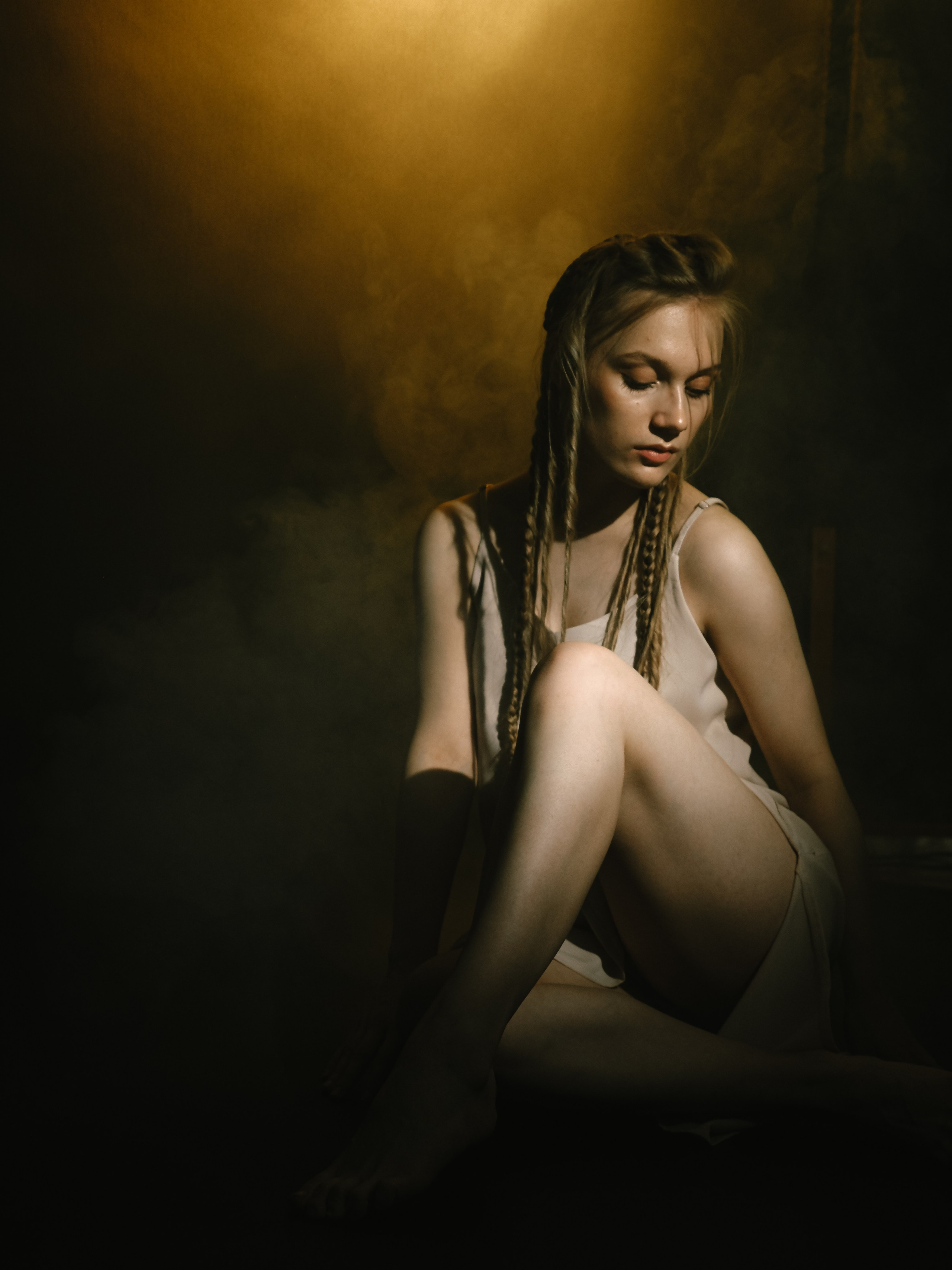 Студийный свет — дым. Фотограф Рязань. Семейный Свадебный фотограф