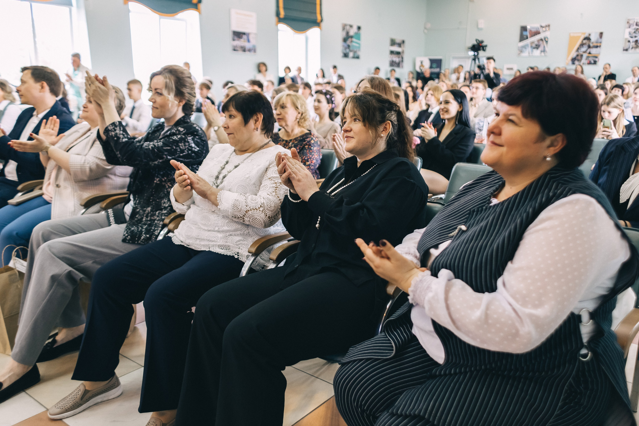 Последний звонок «Лицей 62». Фотограф Кемерово | Сергей