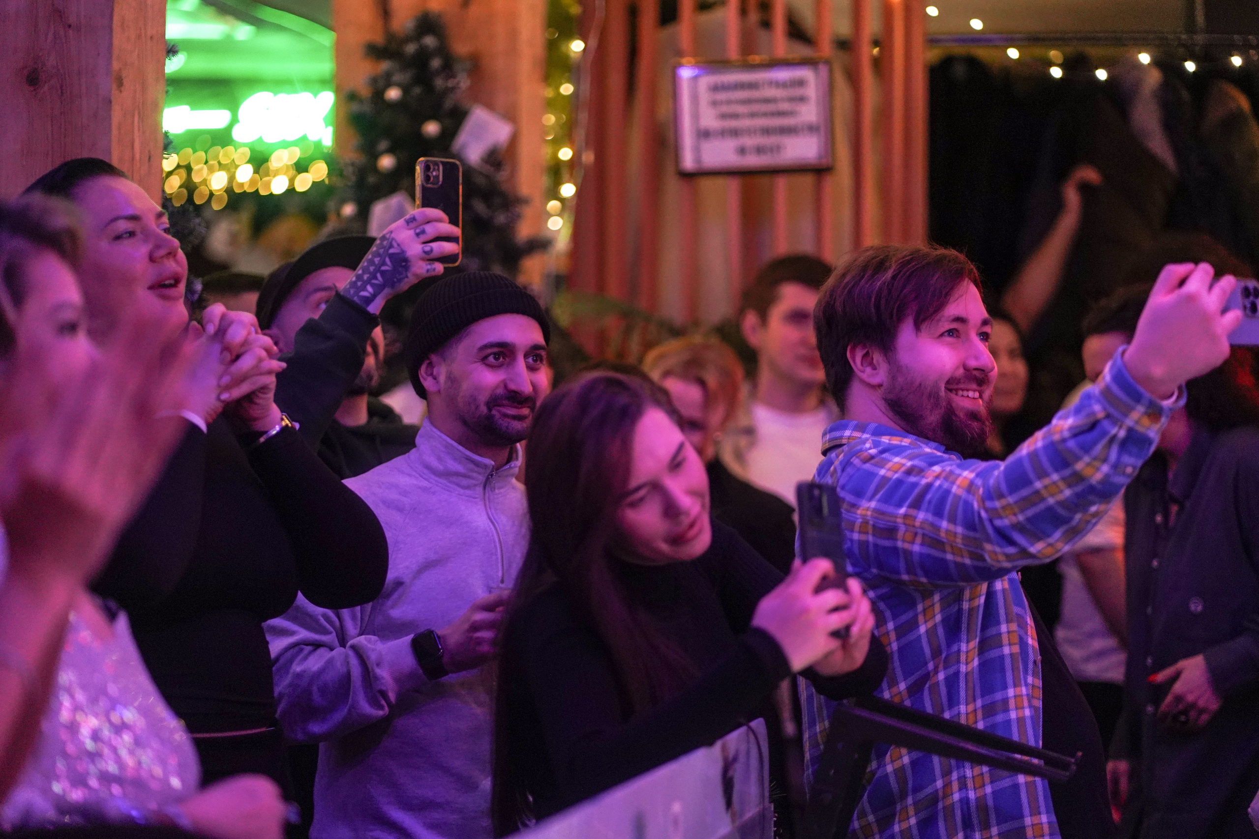 Бар Собаки в тумане. Фотограф