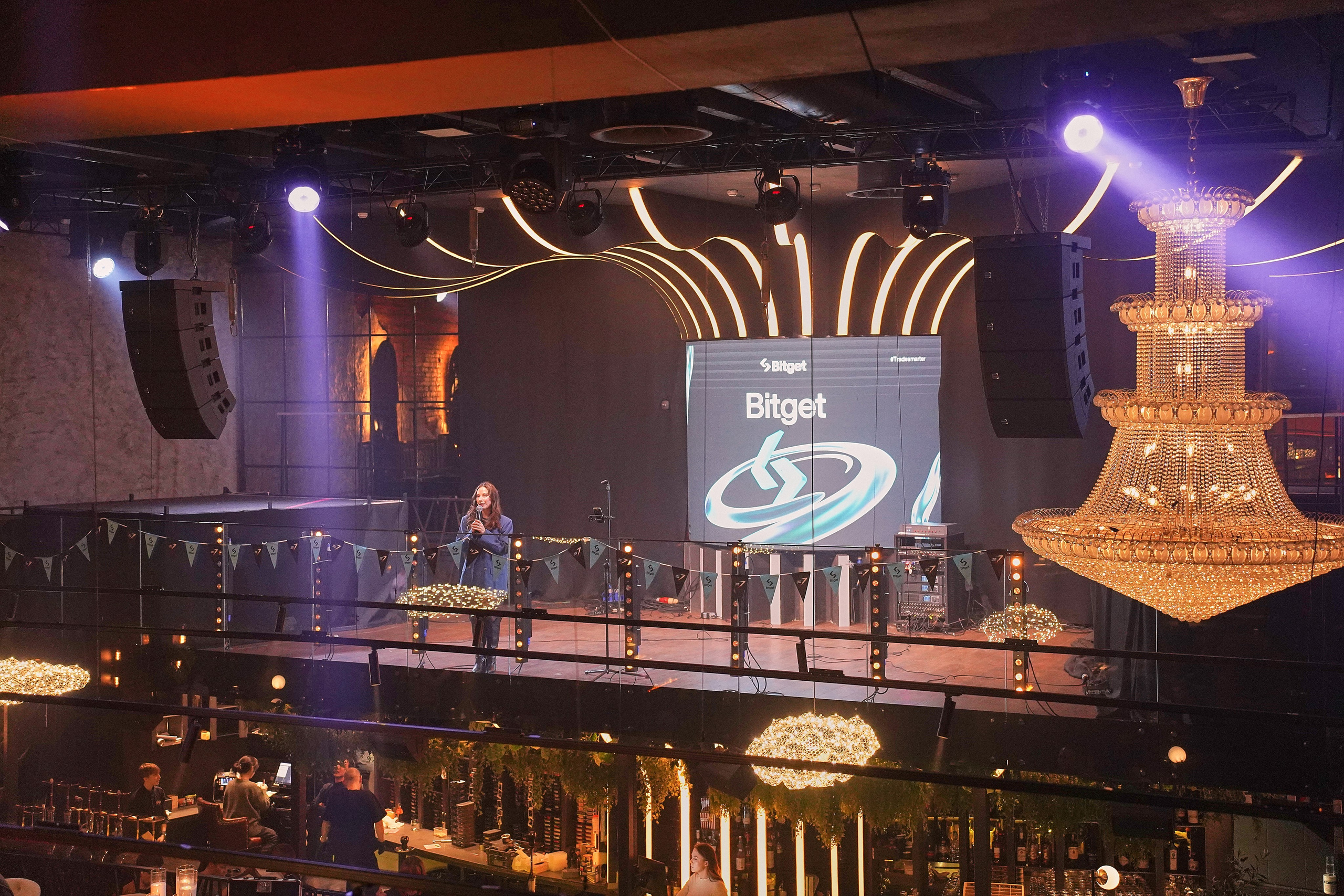 Bitget. Фотограф