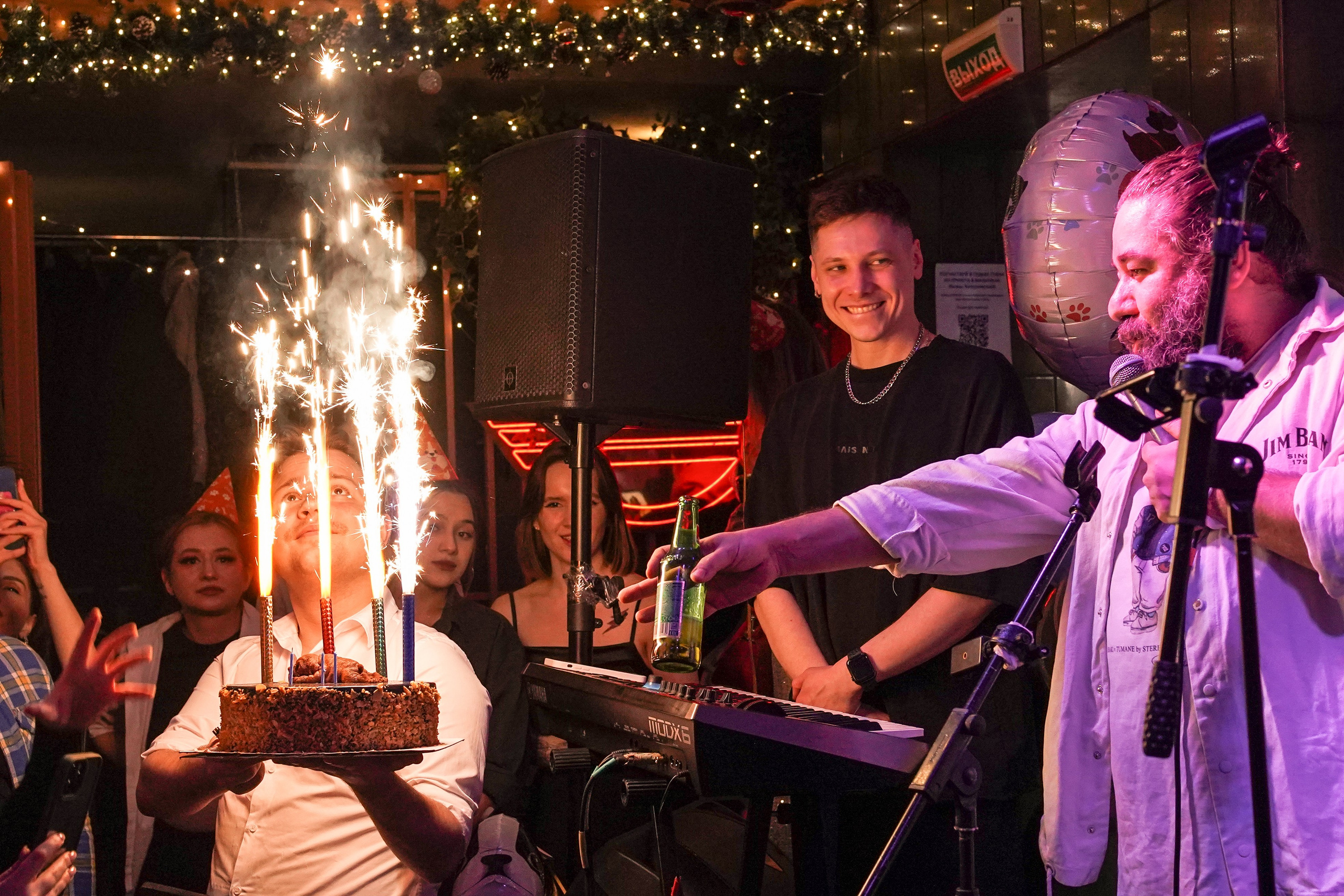 Бар Собаки в тумане. Фотограф