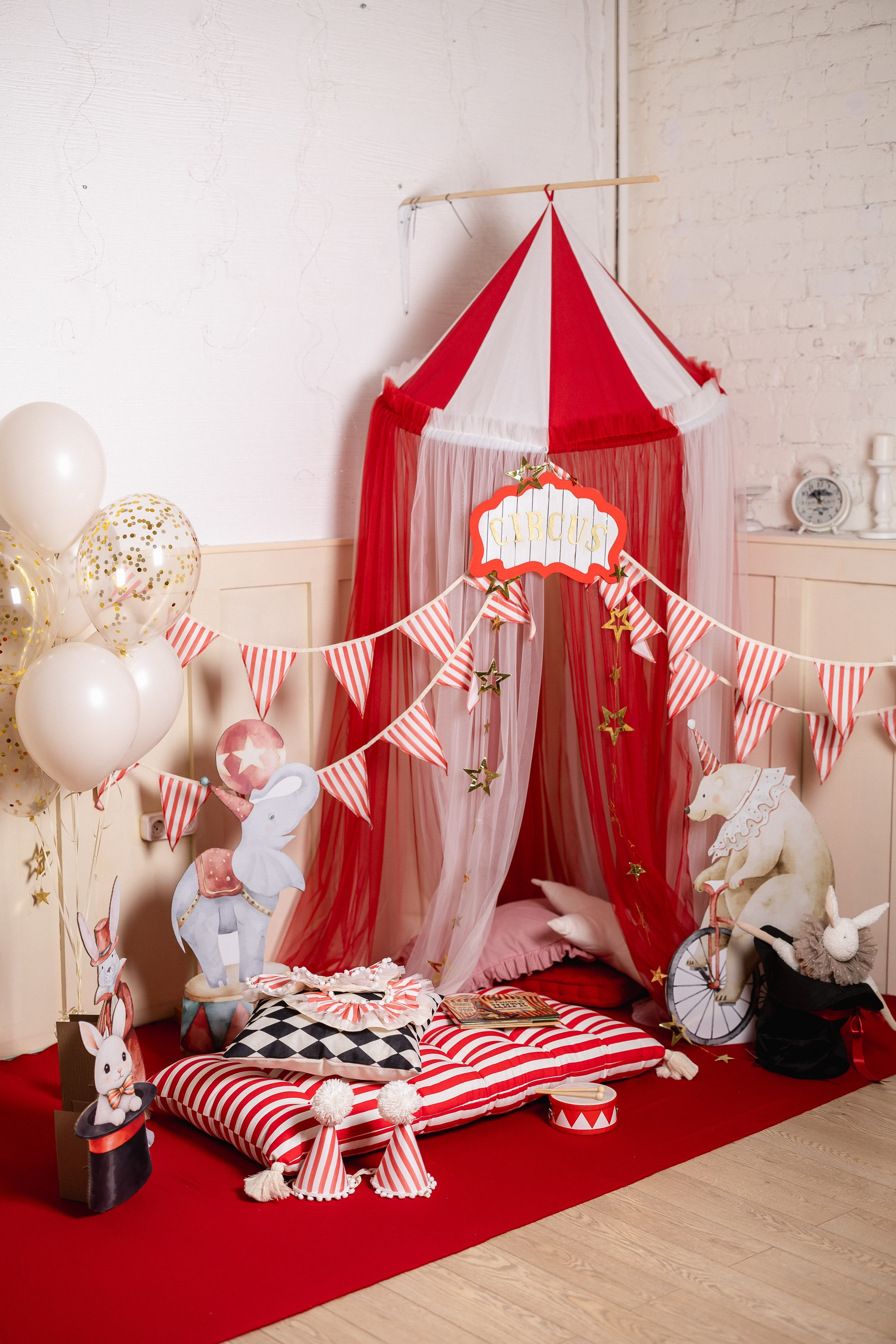 Зал «Детский». Аренда залов Фотосъемка Рекламная Фотосъемка Съемка для сайтов