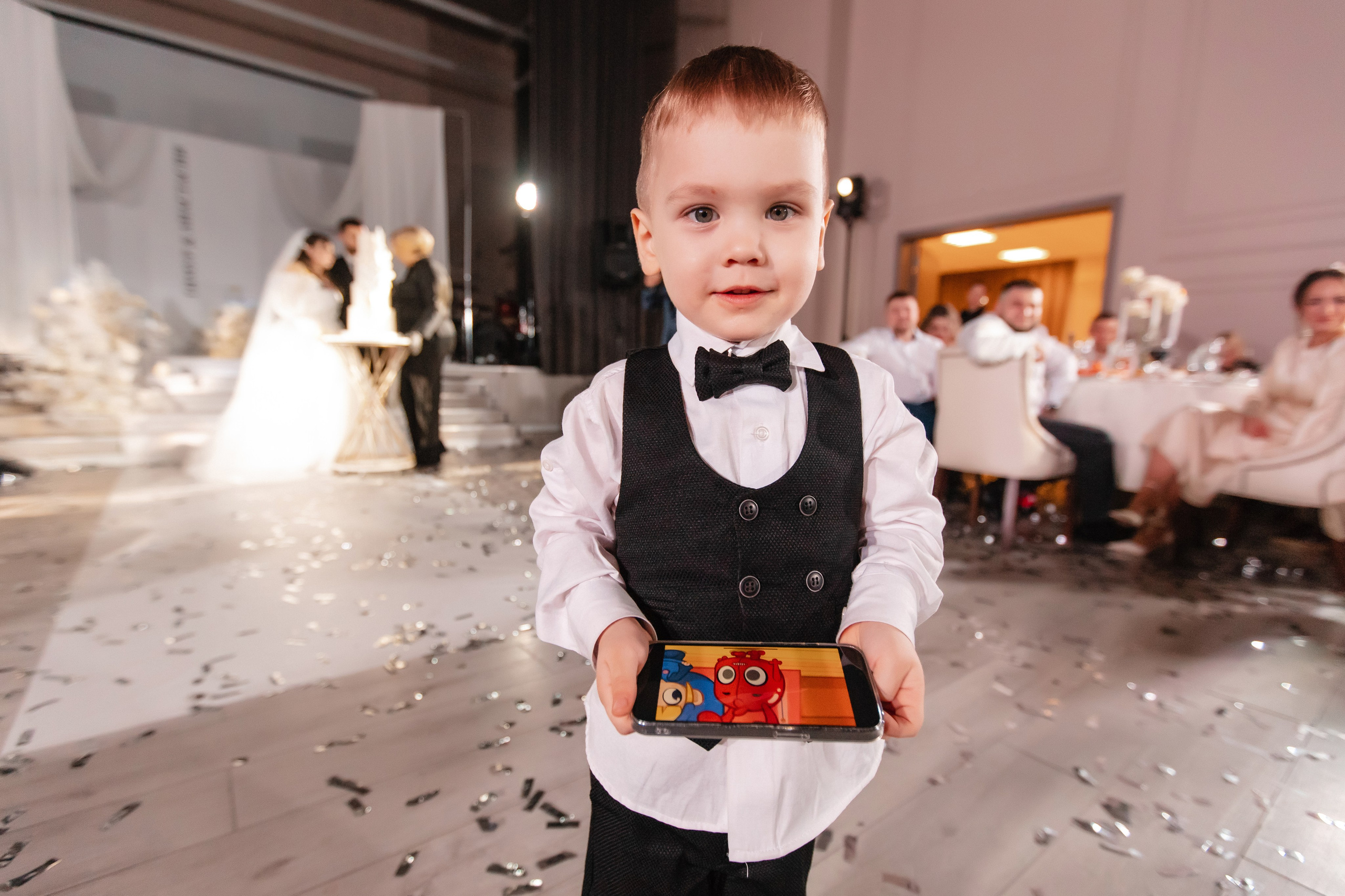 Тимур + Анастасия. Роман Урумбаев фотограф Нижневартовск