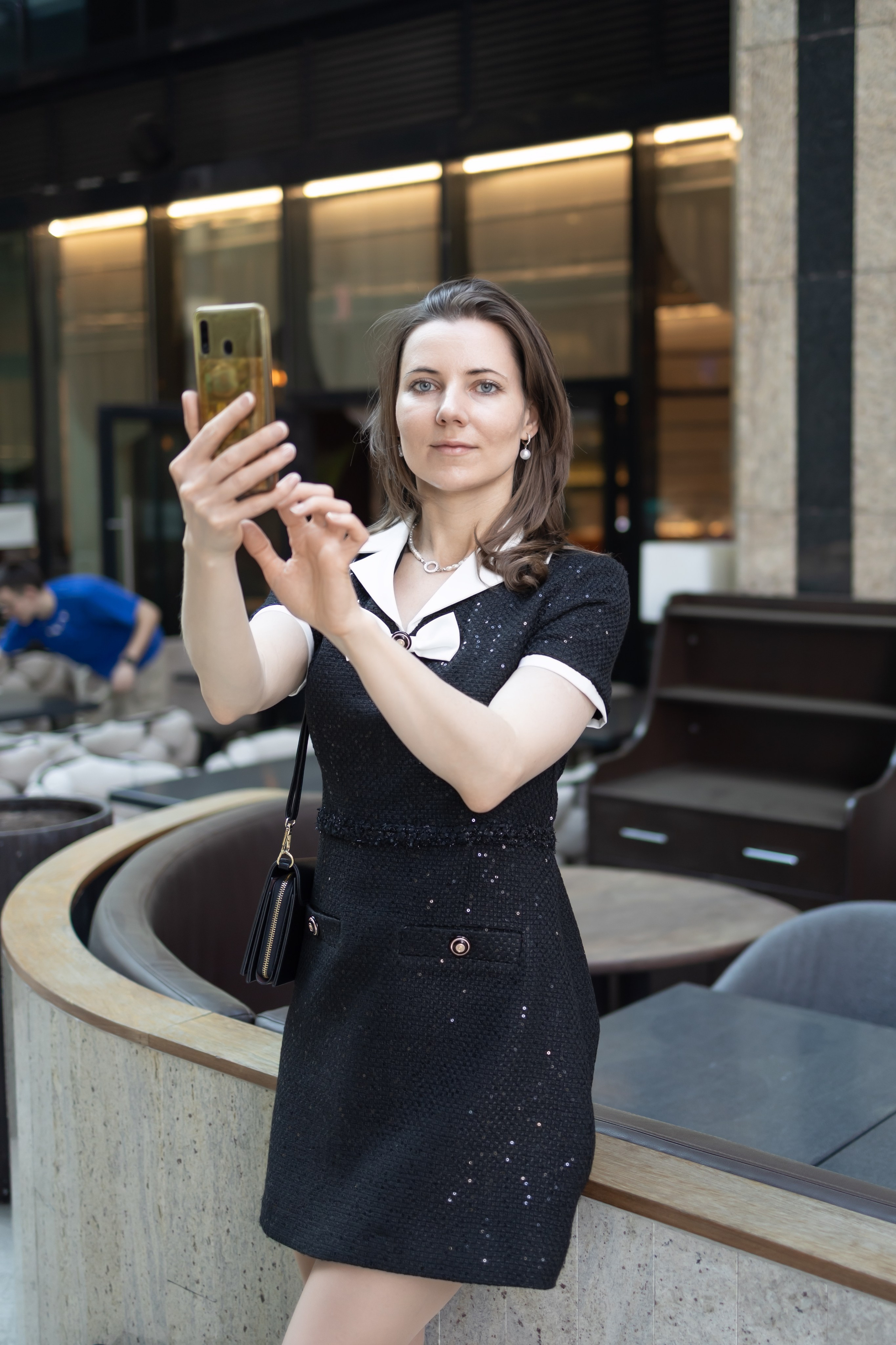 Бизнес стиль на Белой площади. Модель Ирина. Репортажный, семейный и студийный фотограф в Москве Демин Алексей