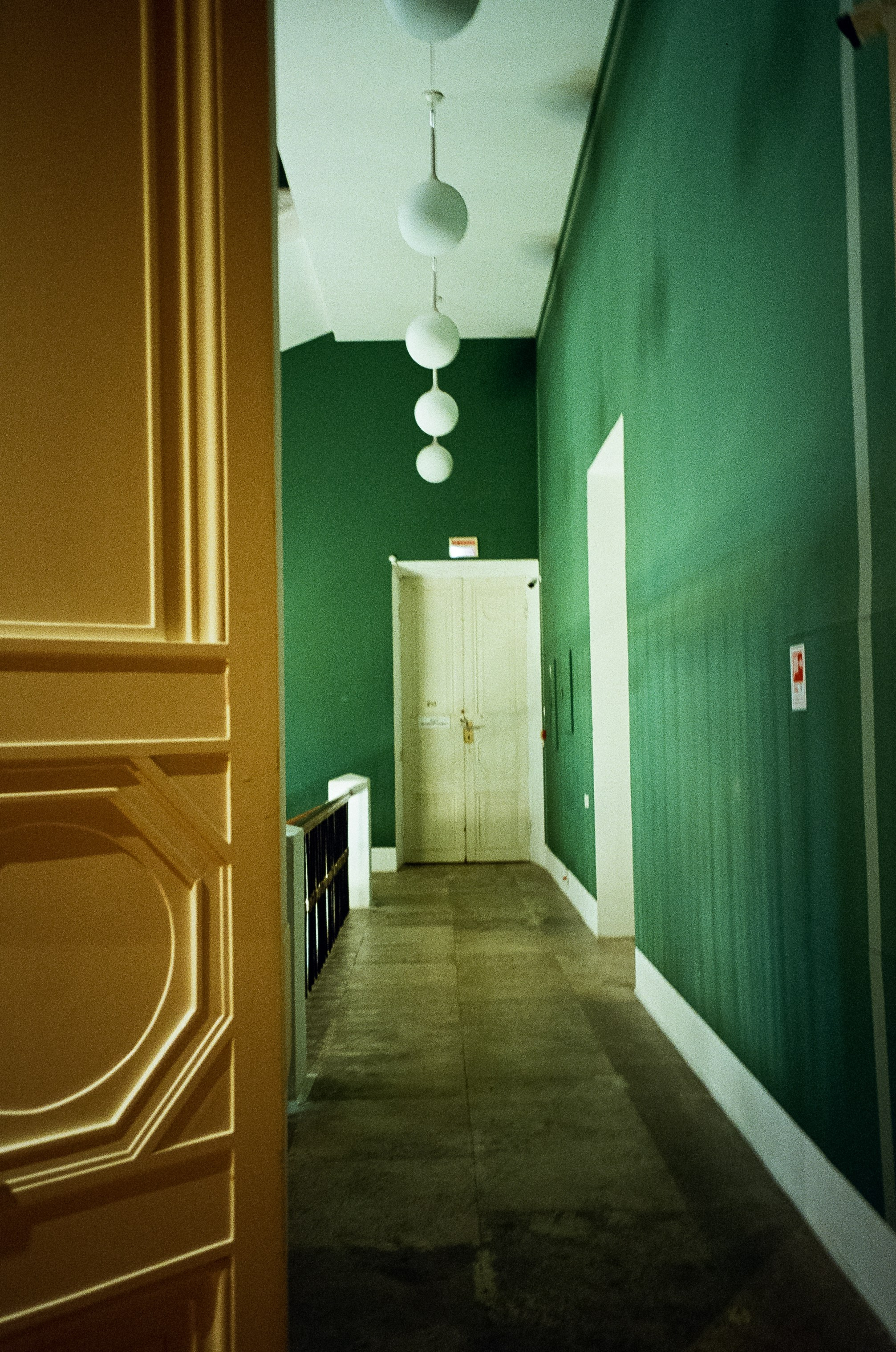 Грани искусства. От театра до архитектуры. Фотограф-документалист Мария Осокина