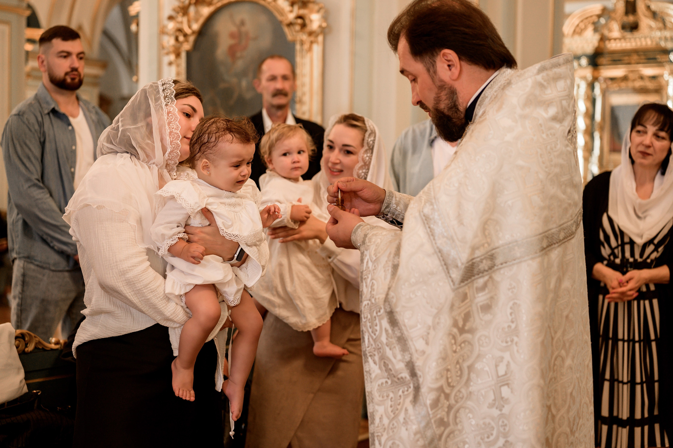 Юлия и Дарья — Николо-Богоявленский Морской собор. Дьяконова Валерия семейный и детский фотограф в Санкт-Петербурге