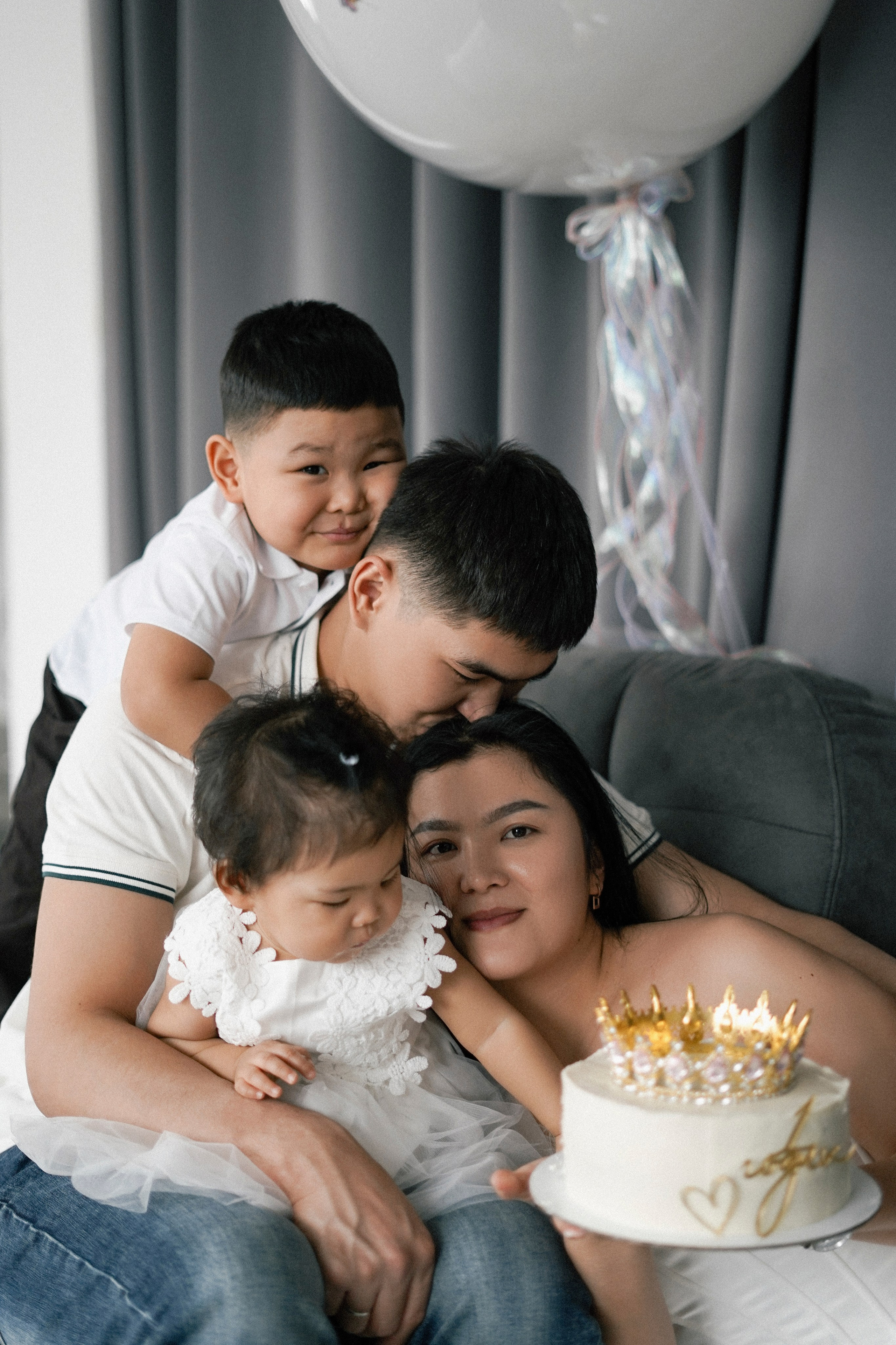 Нурзада и семья. Фотограф Москва и Серпухов