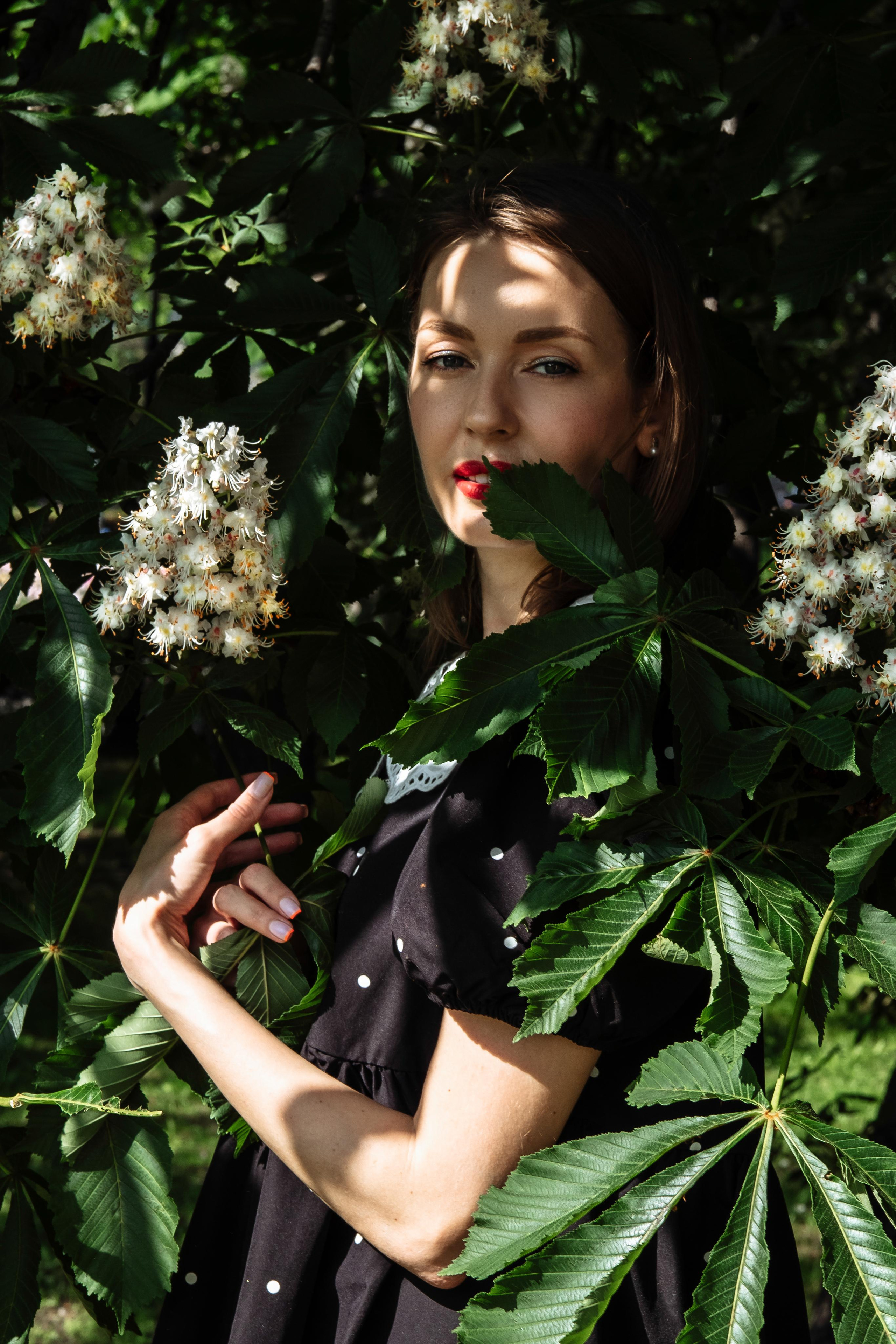 Актриса театра и кино, Евгения Лоза