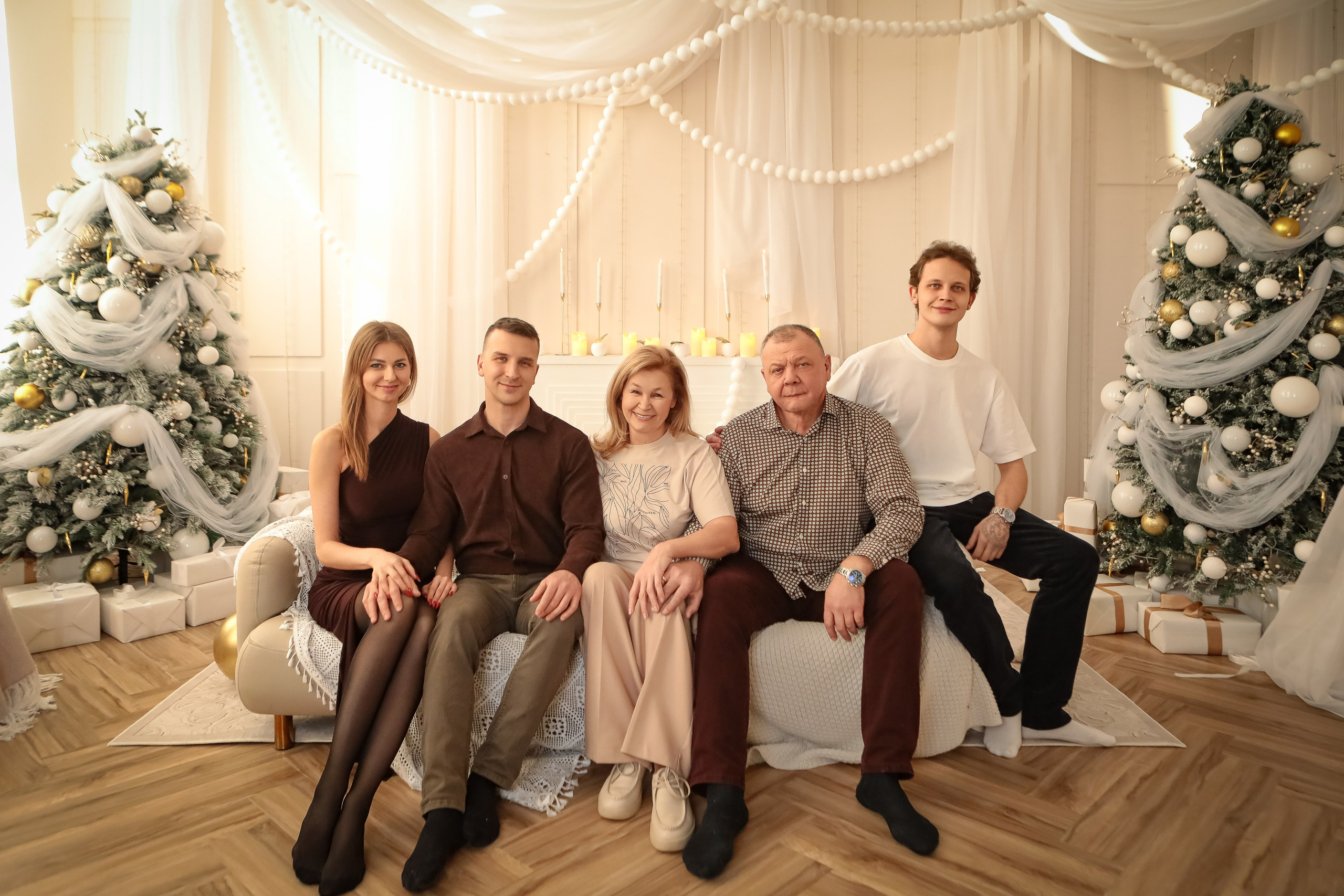 НОВОГОДНИЕ ФОТОСЕССИИ 2025-2026. Фотограф г. Хабаровск. Семейные и индивидуальные съёмки