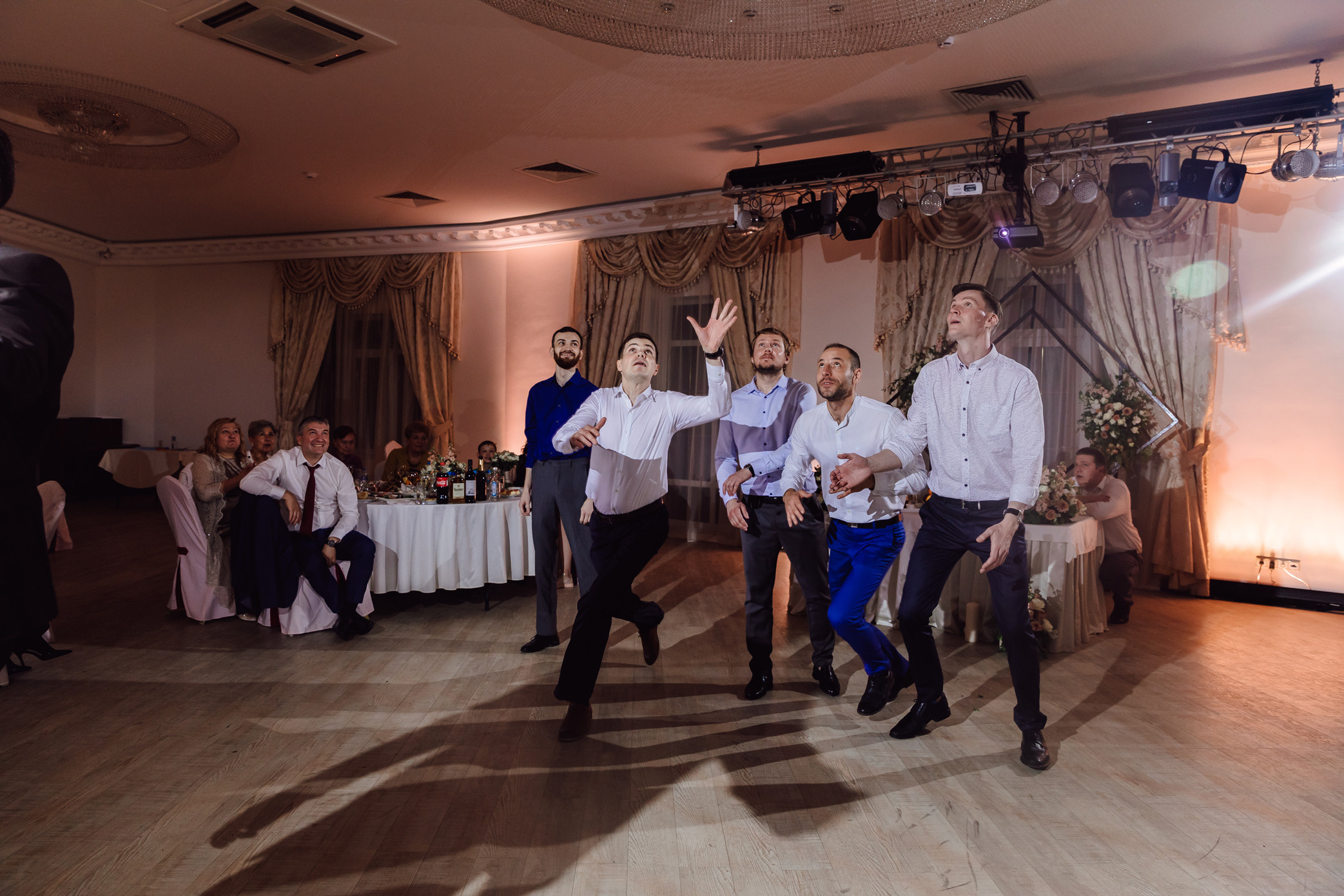 Женя и Вика. Профессиональная фотосессия в Москве и Московской области