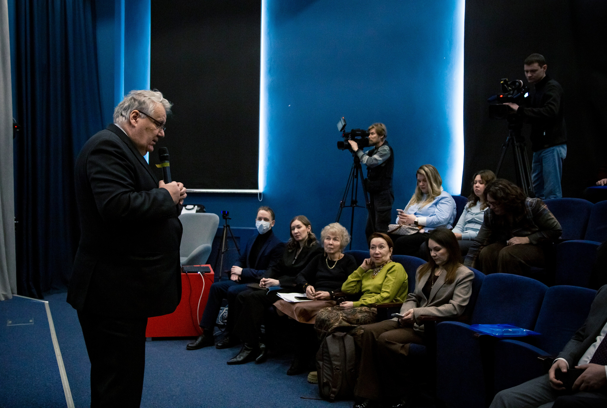 «Человек и цифровое пространство». Репортажный и портретный фотограф Казань / Горячих Полина
