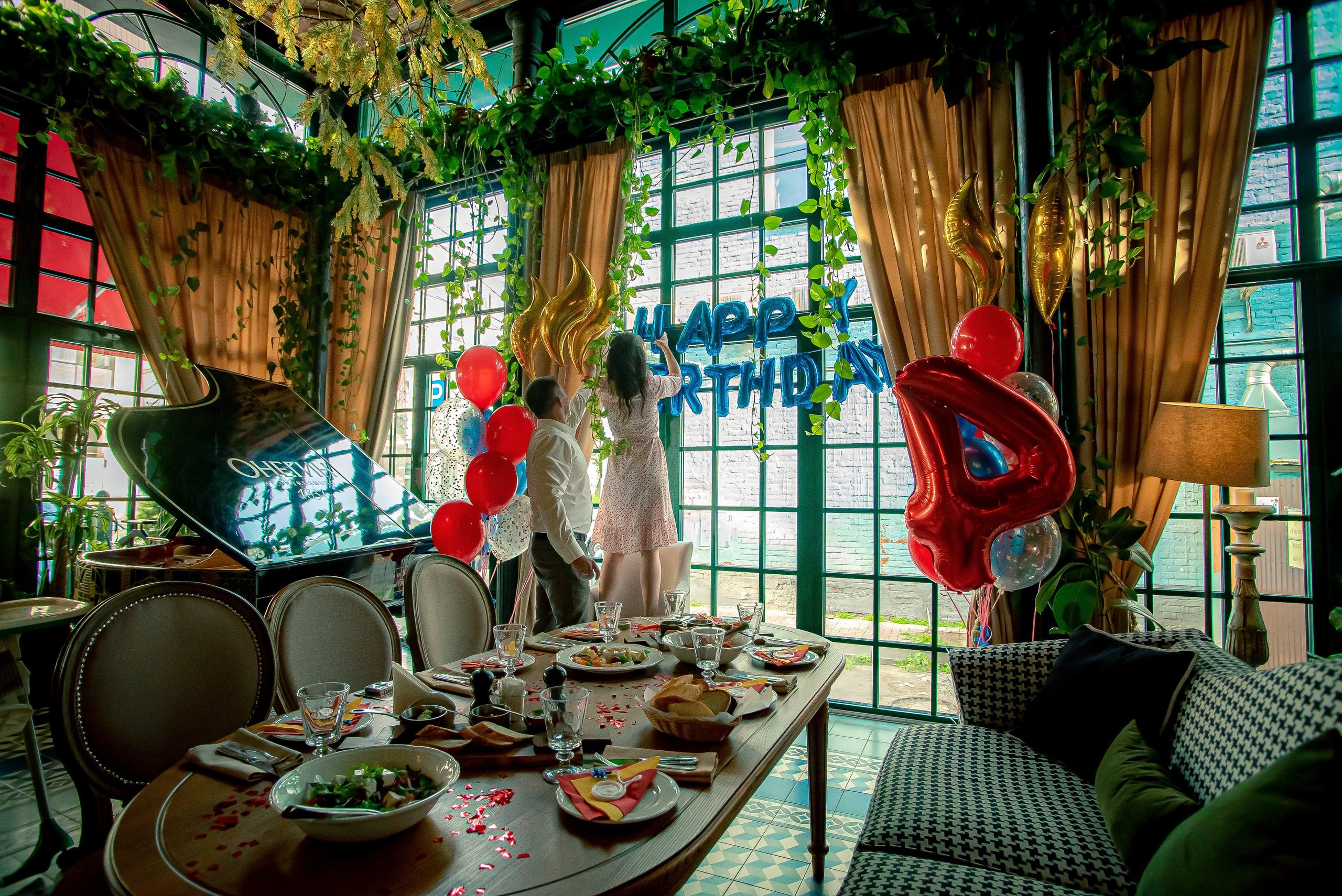 День Рожденья. Max Matvich and Victoria Basova are professionals in their field