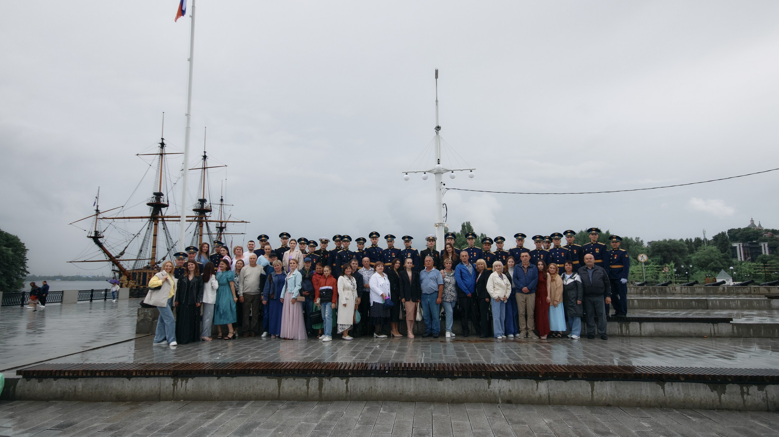 Выпуск Военно Воздушной Академии. Свадебный и репортажный фотограф Дмитрий Кононенко