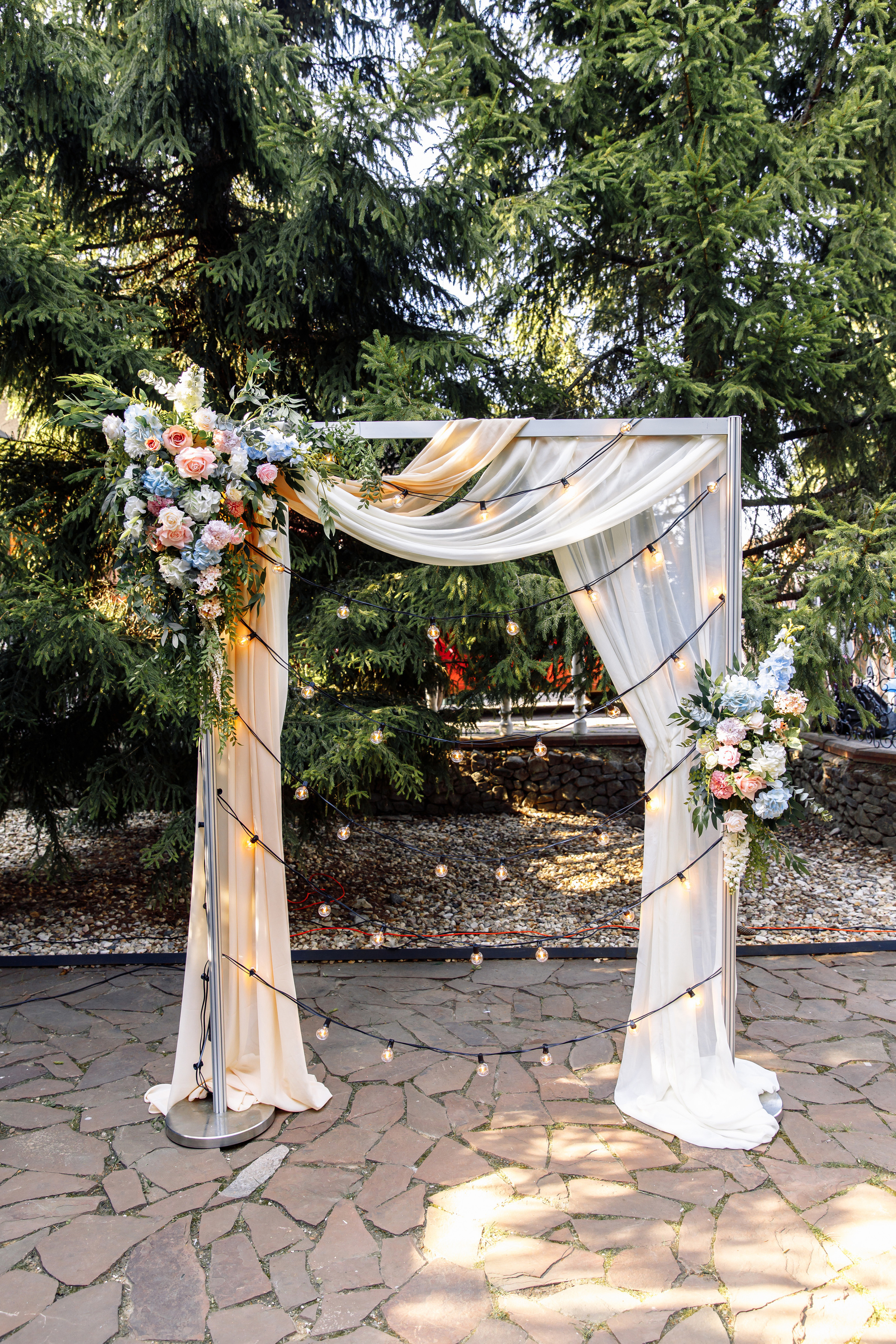 Артемий и Татьяна