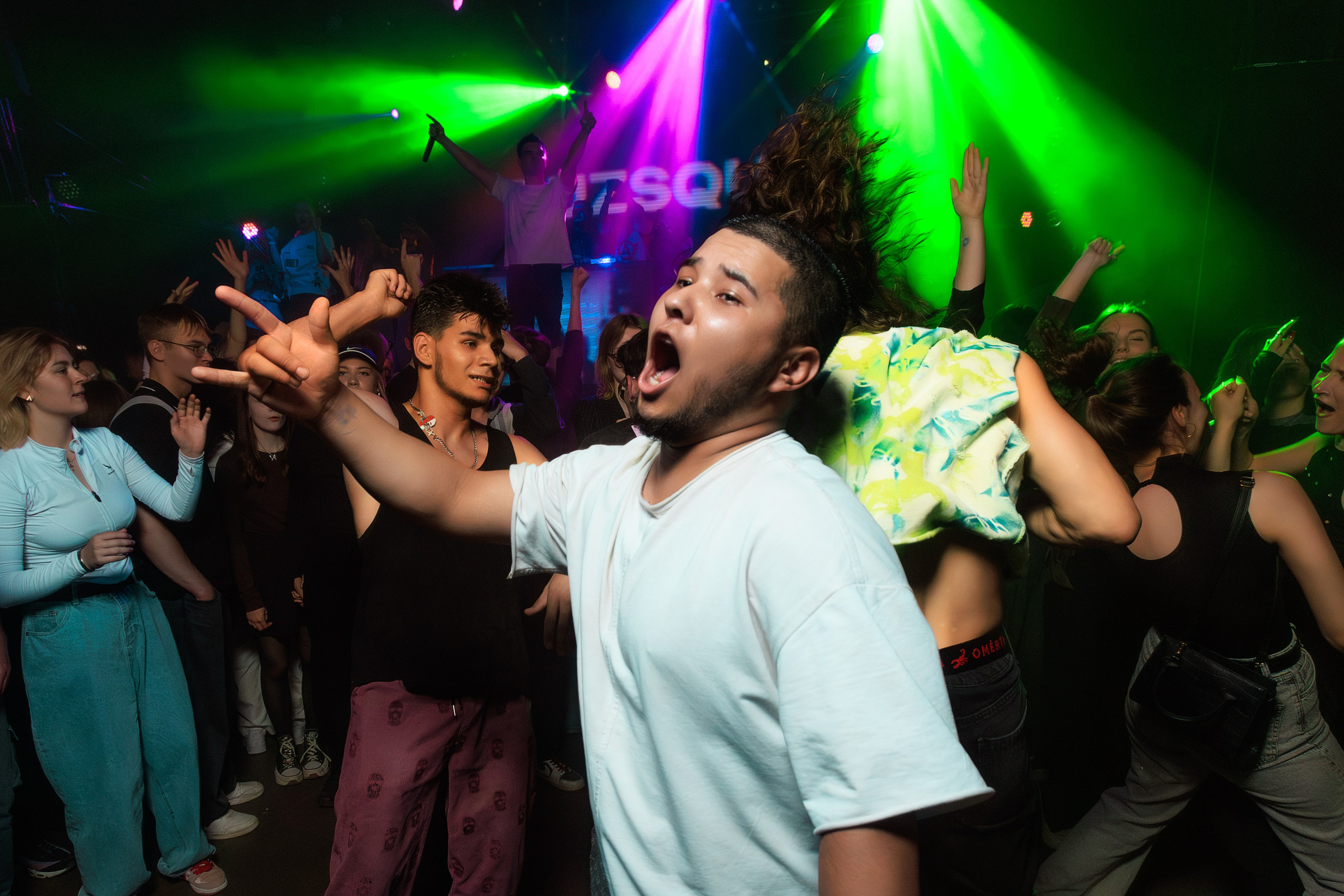 Студпосвят Свобода | Reptiloid. Репортажный фотограф Екатеринбург | Яркий, качественный репортаж | Концерты, клубы, репортаж, праздники, корпоративы