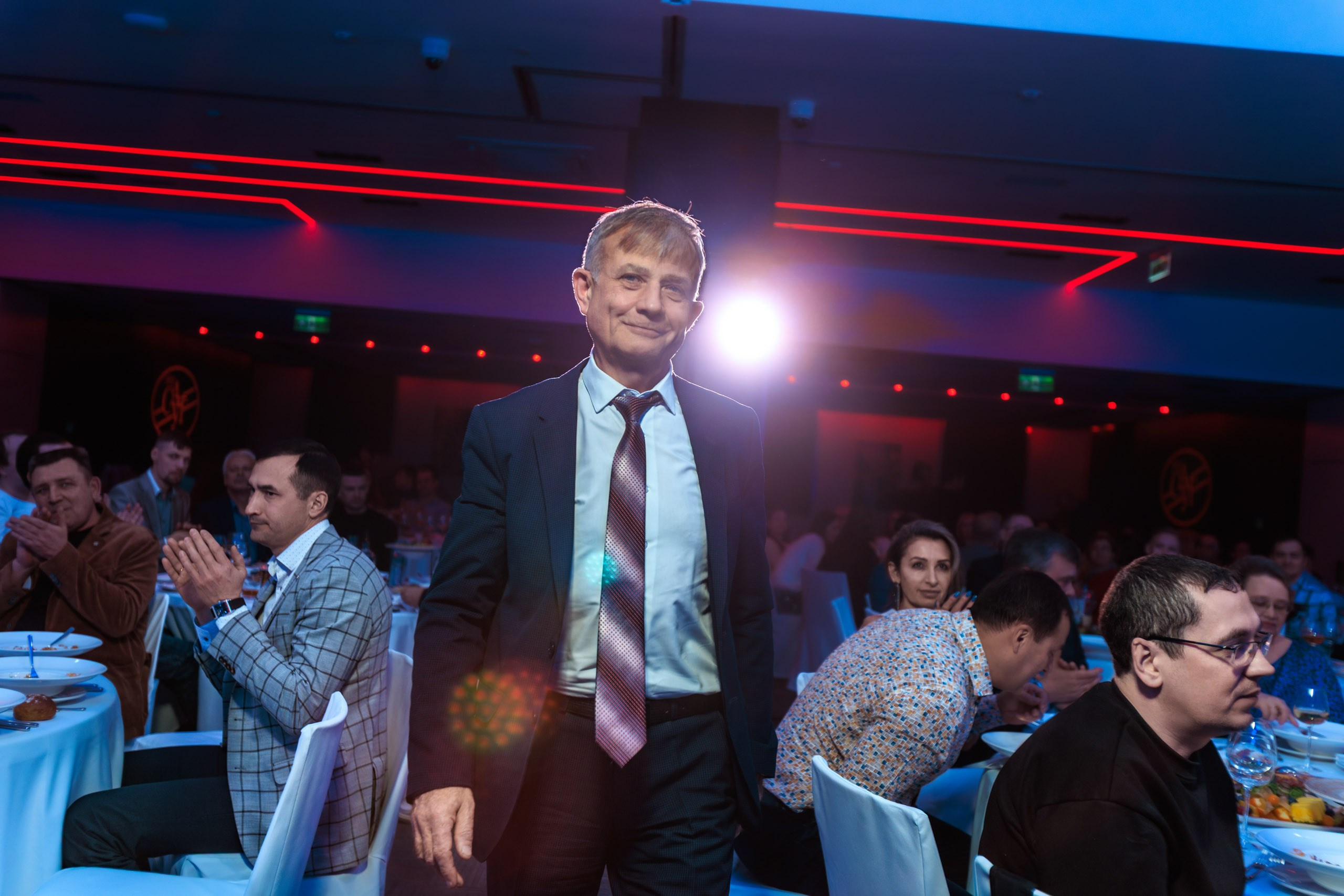 НПО «САУТ» | Новогодний корпоратив. Репортажный фотограф Екатеринбург | Яркий, качественный репортаж | Концерты, клубы, репортаж, праздники, корпоративы