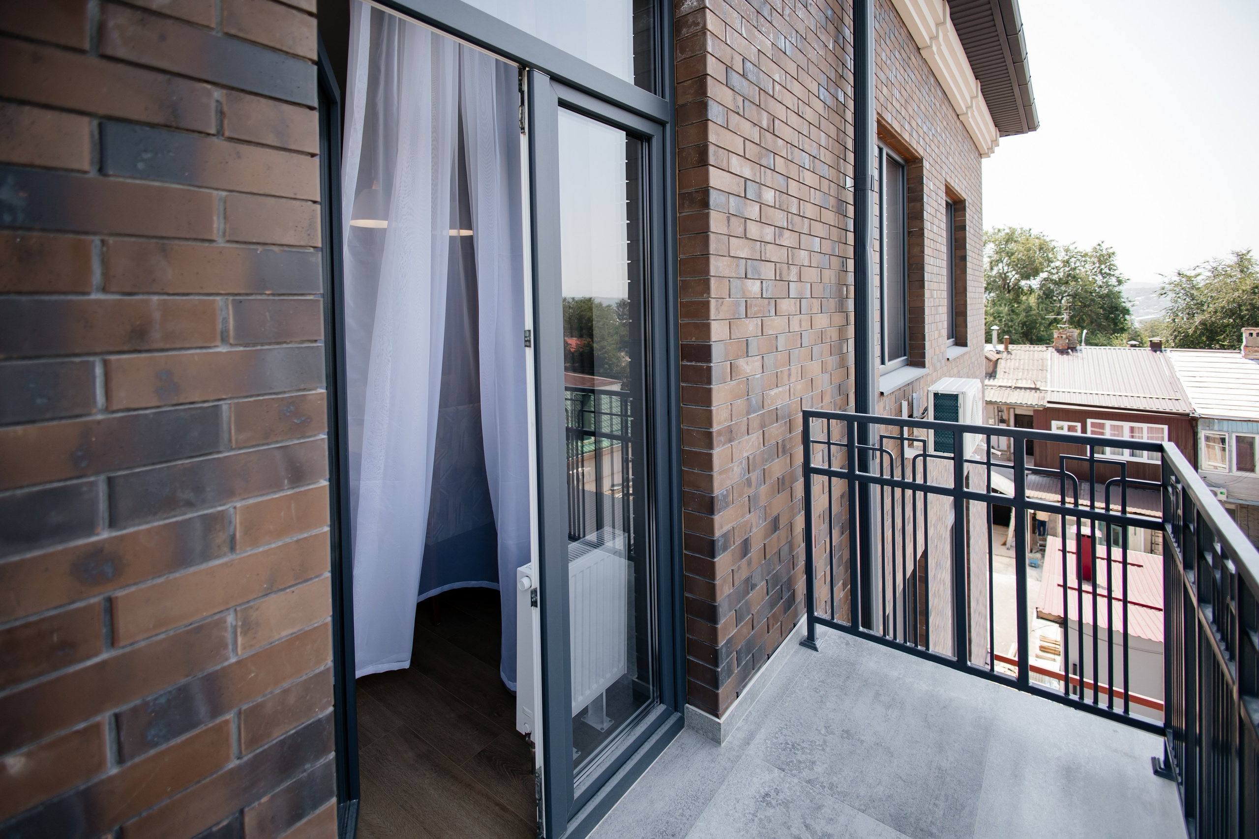 Дзержинского 32. Самый свадебный фотограф