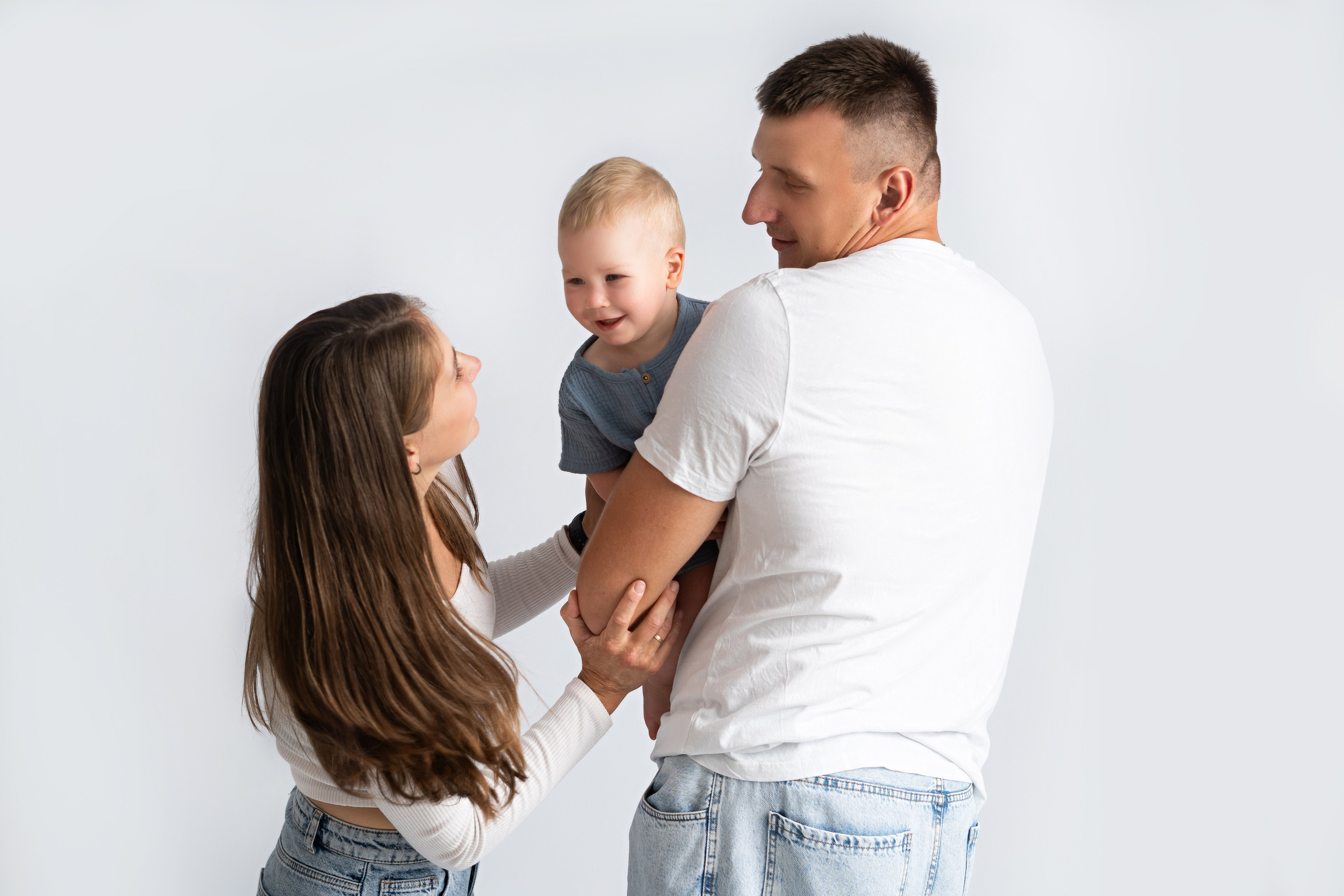 Марк. Фотограф новорождённых в Минске. Годик под ключ