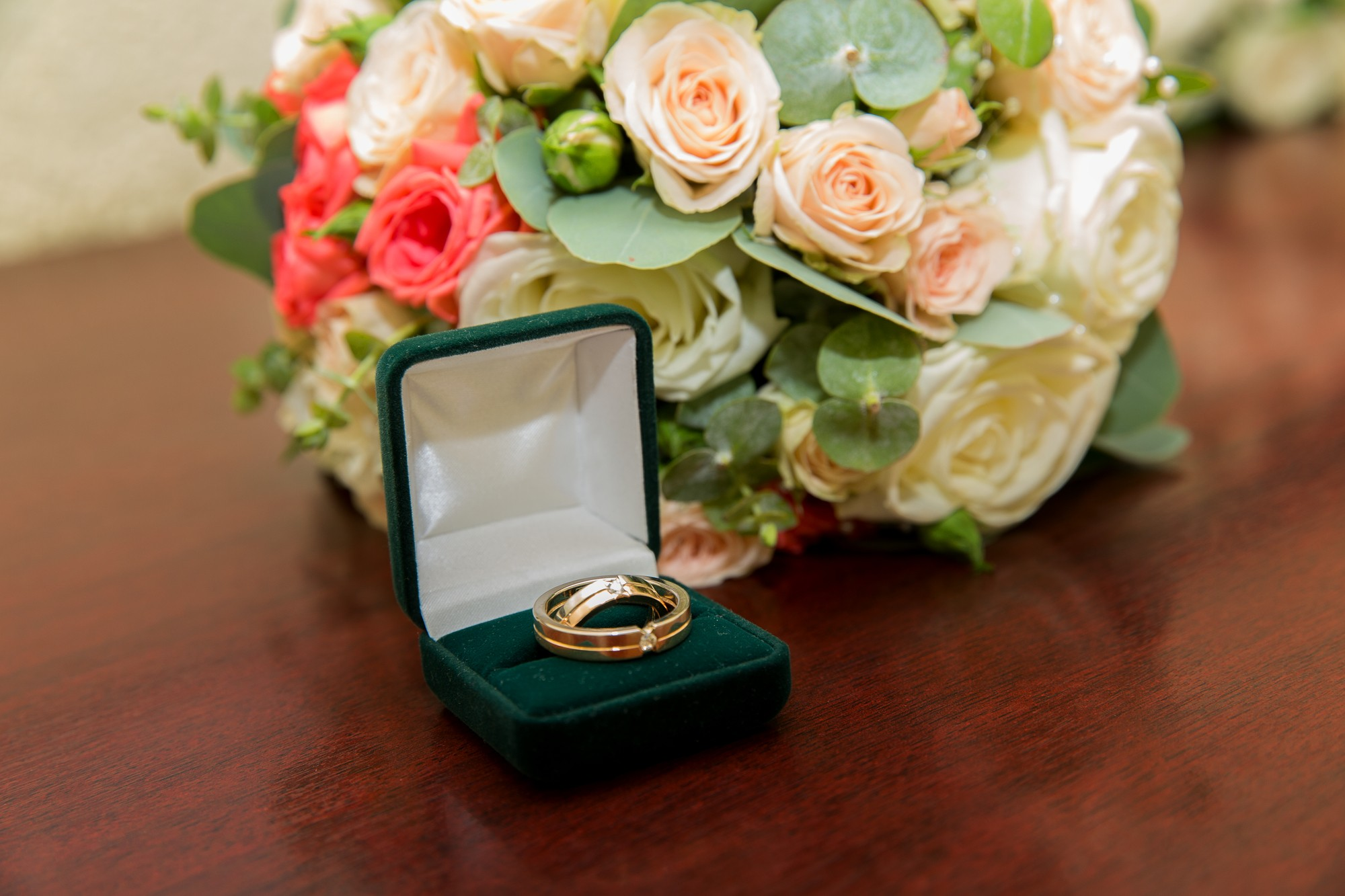 Свадебный и семейный фотограф из Ессентуков Выприцкий Роман