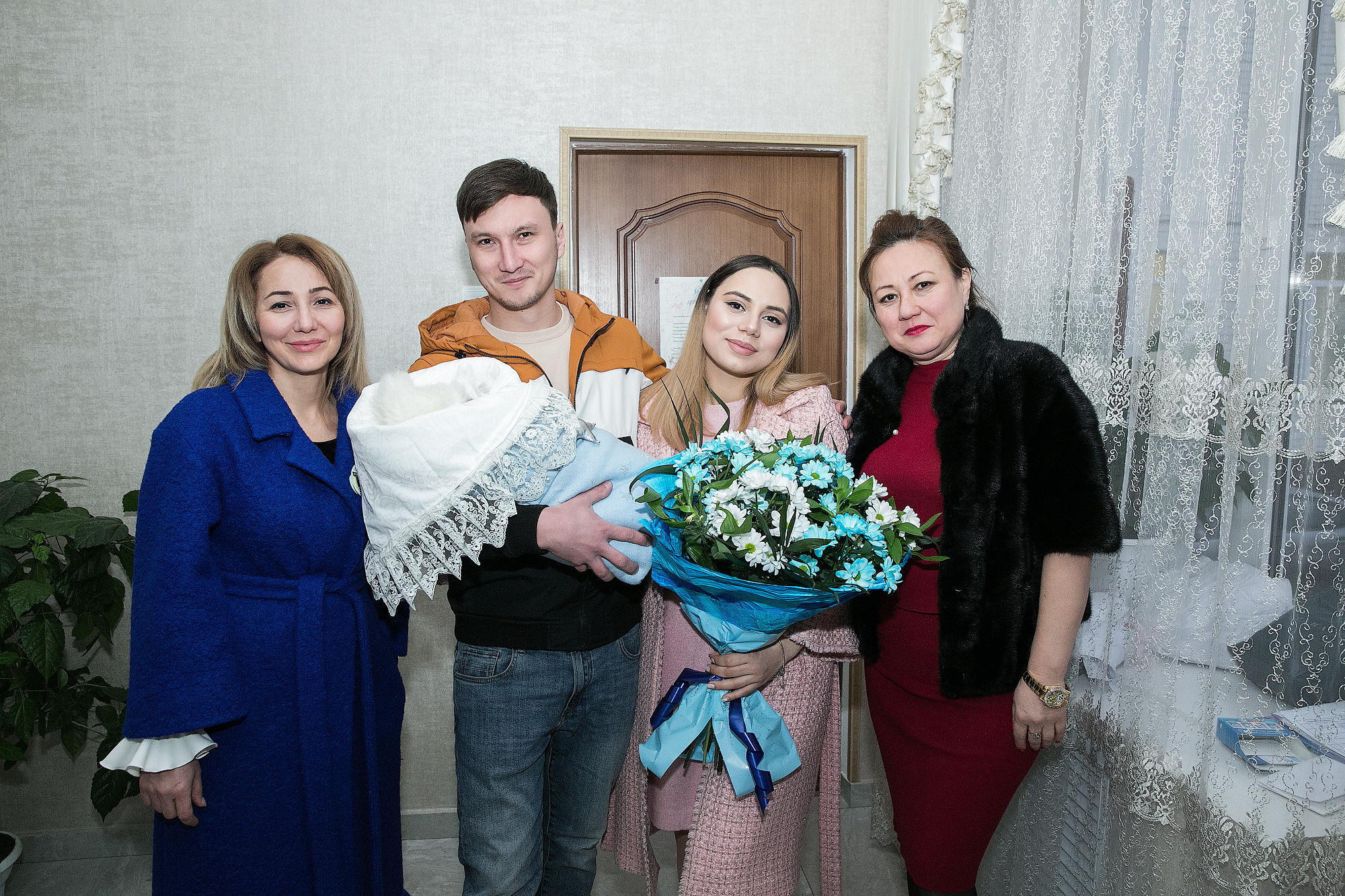 Выписка из роддома. Свадебный и семейный фотограф из Ессентуков Выприцкий Роман