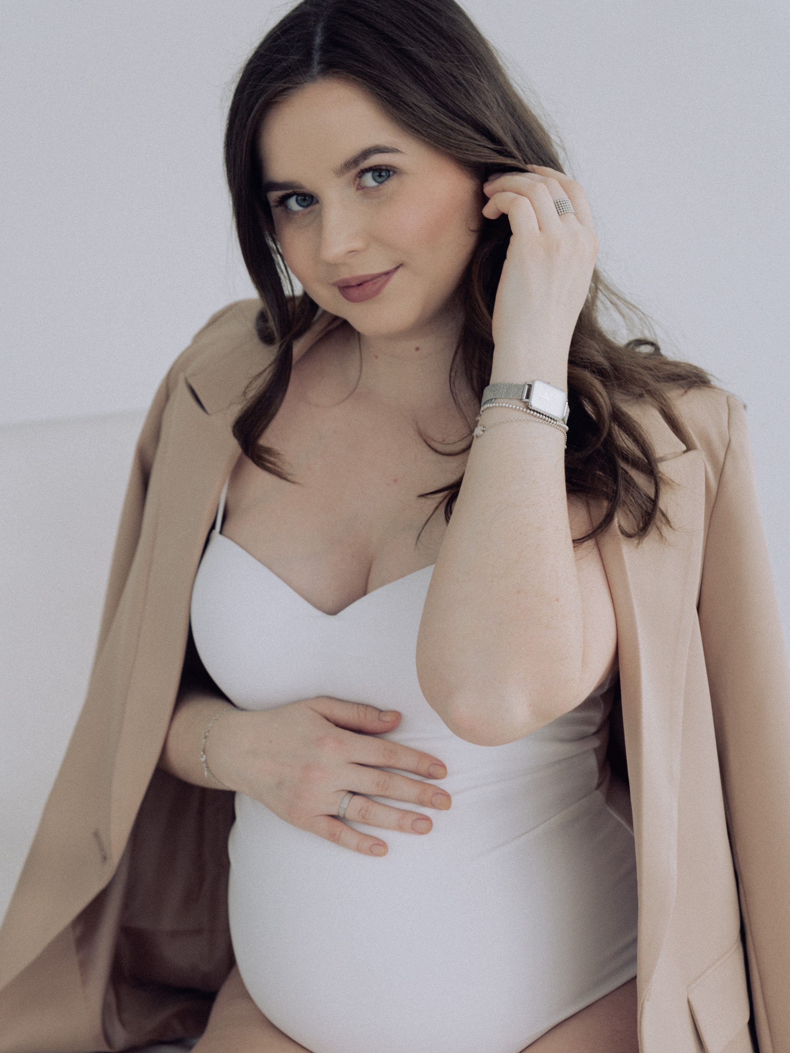 Съемка беременности. Репортажи, уличные и студийные съёмки в Москве