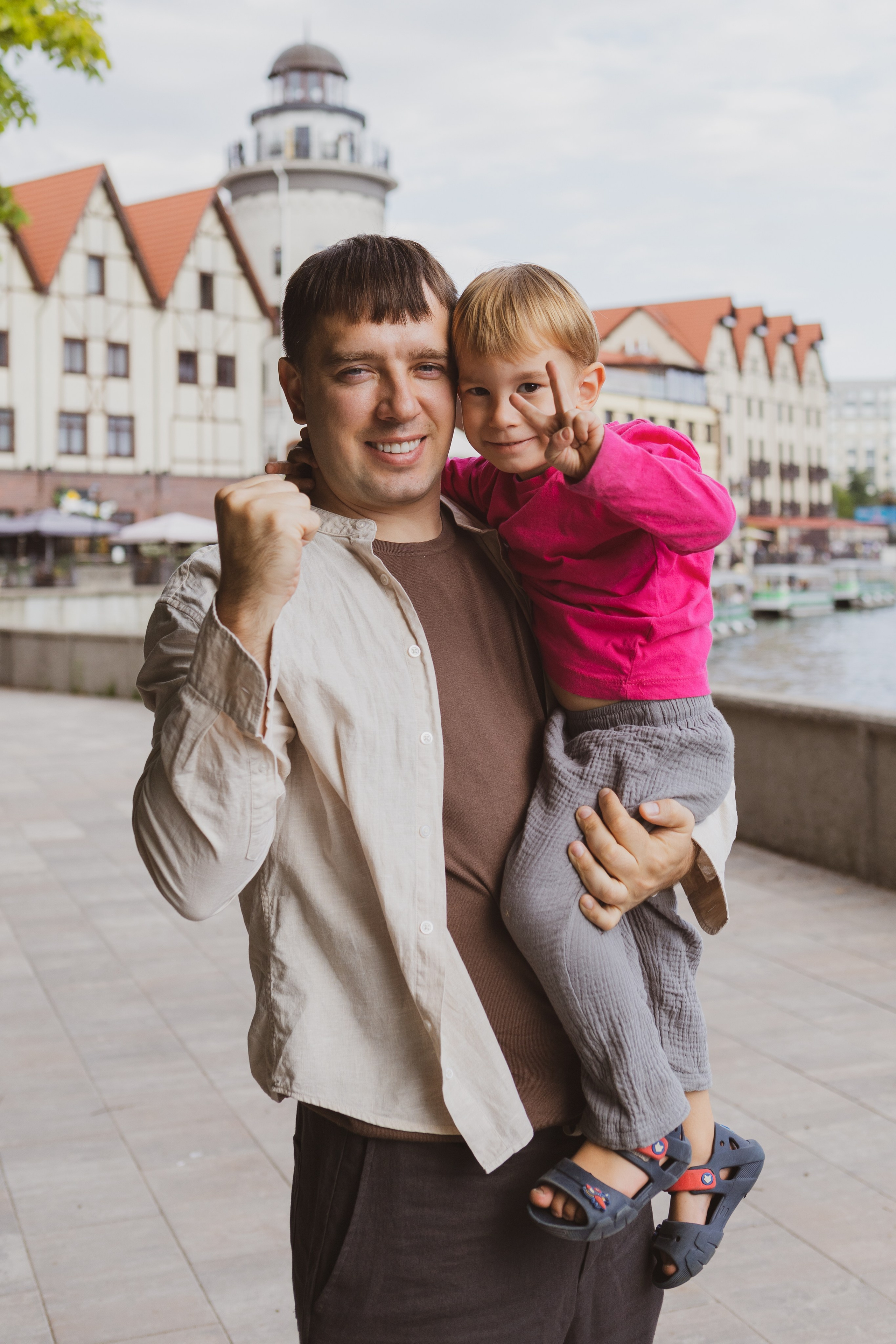 Владислав, Оксана, Милана и Марк